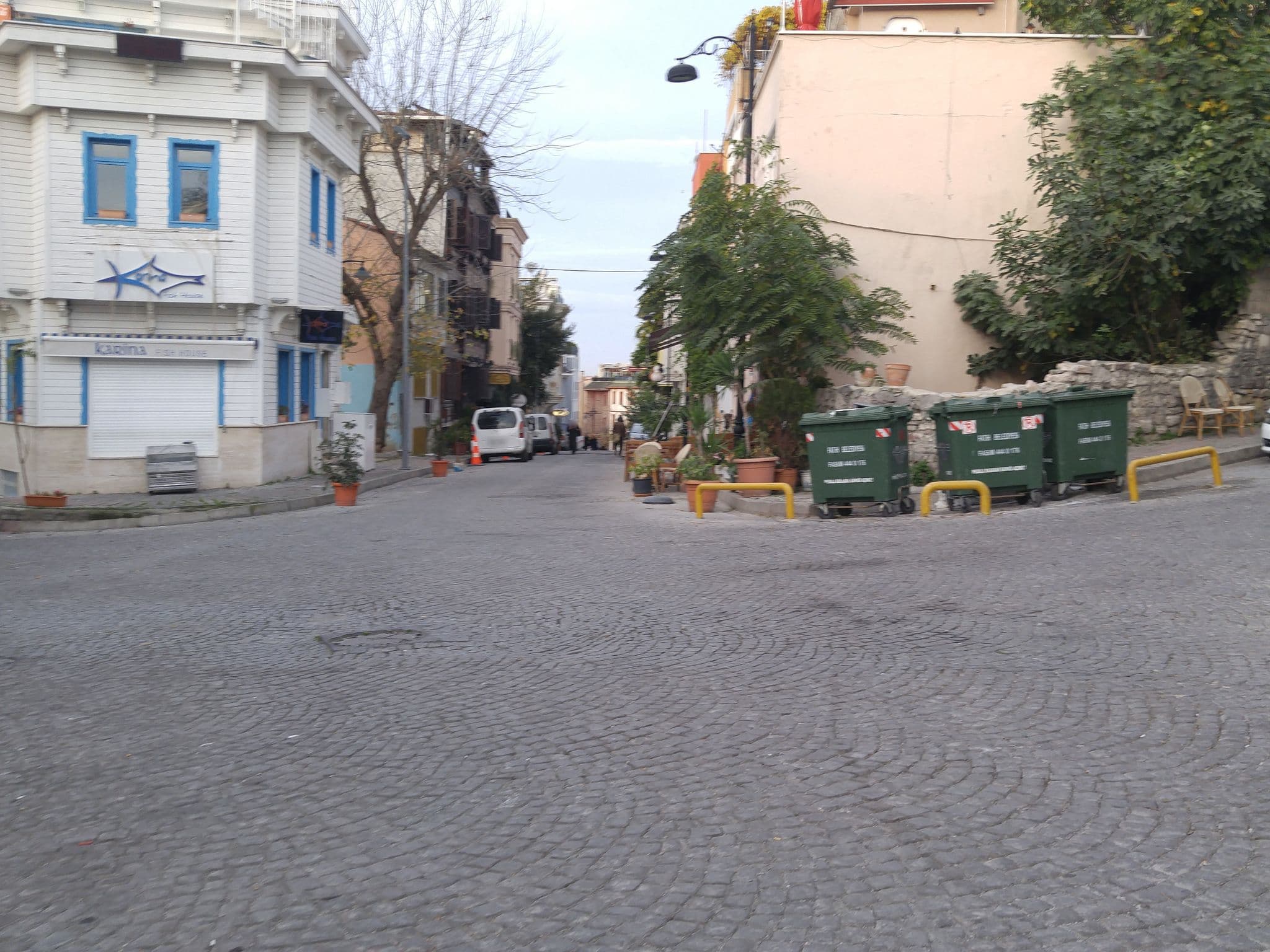 Street view near Aren Suites, Sultanahmet