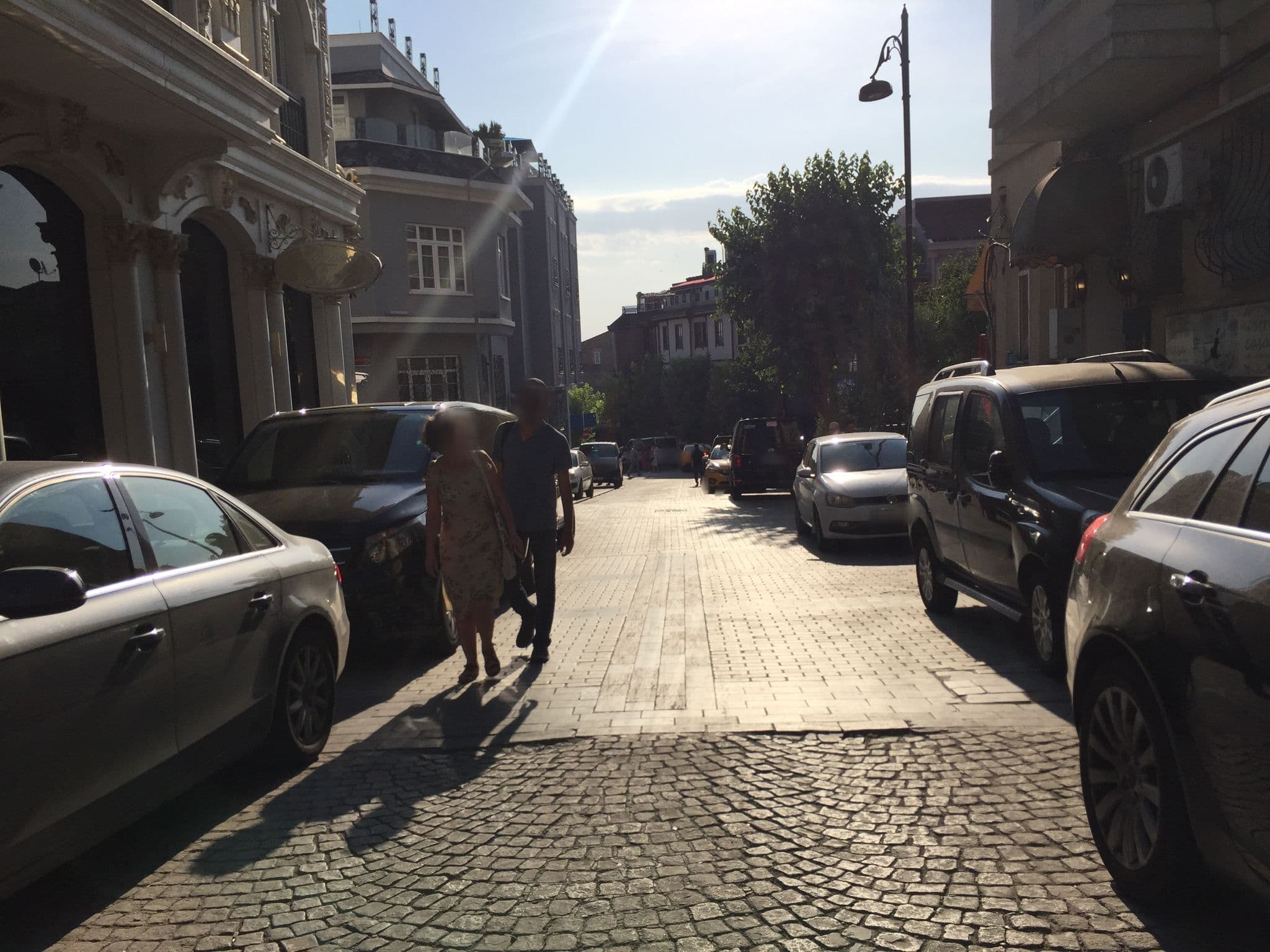 Street view near Mari Time Hotel, Sultanahmet
