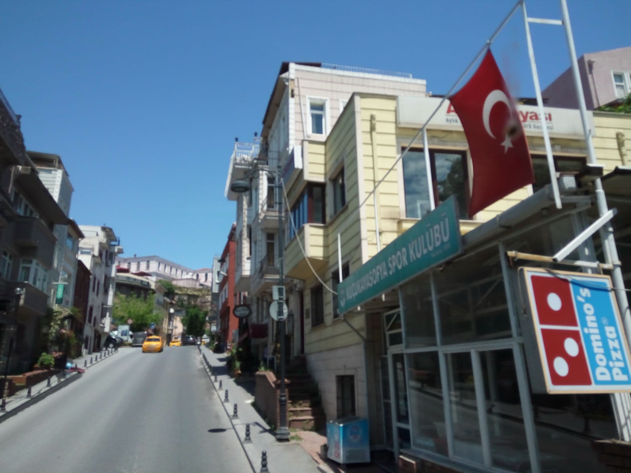 Street view near Nova Roma Hotel, Sultanahmet