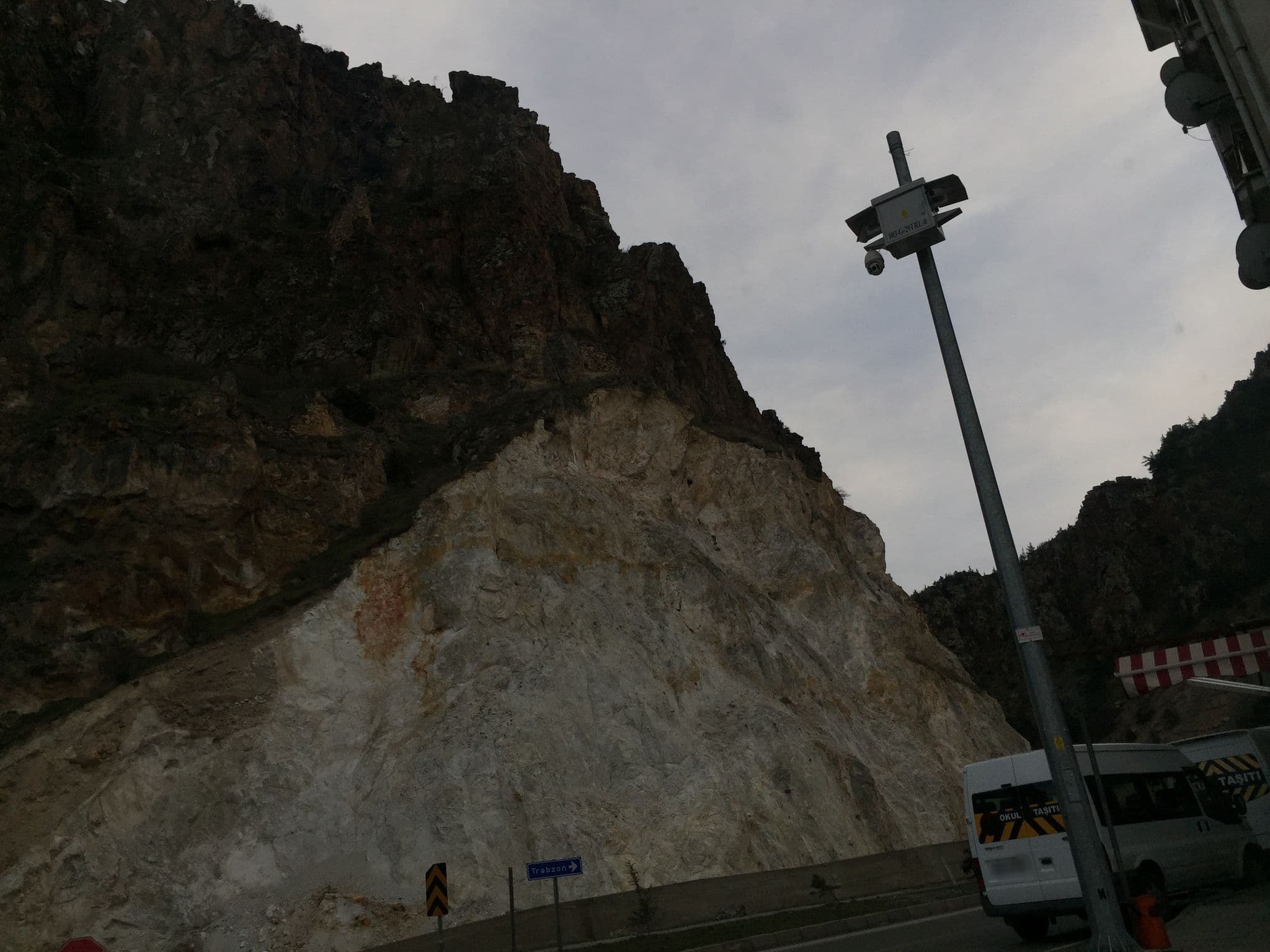 Street view near Kale Palace hotel, Torul — © enestaha (CC BY-SA · Mapillary)