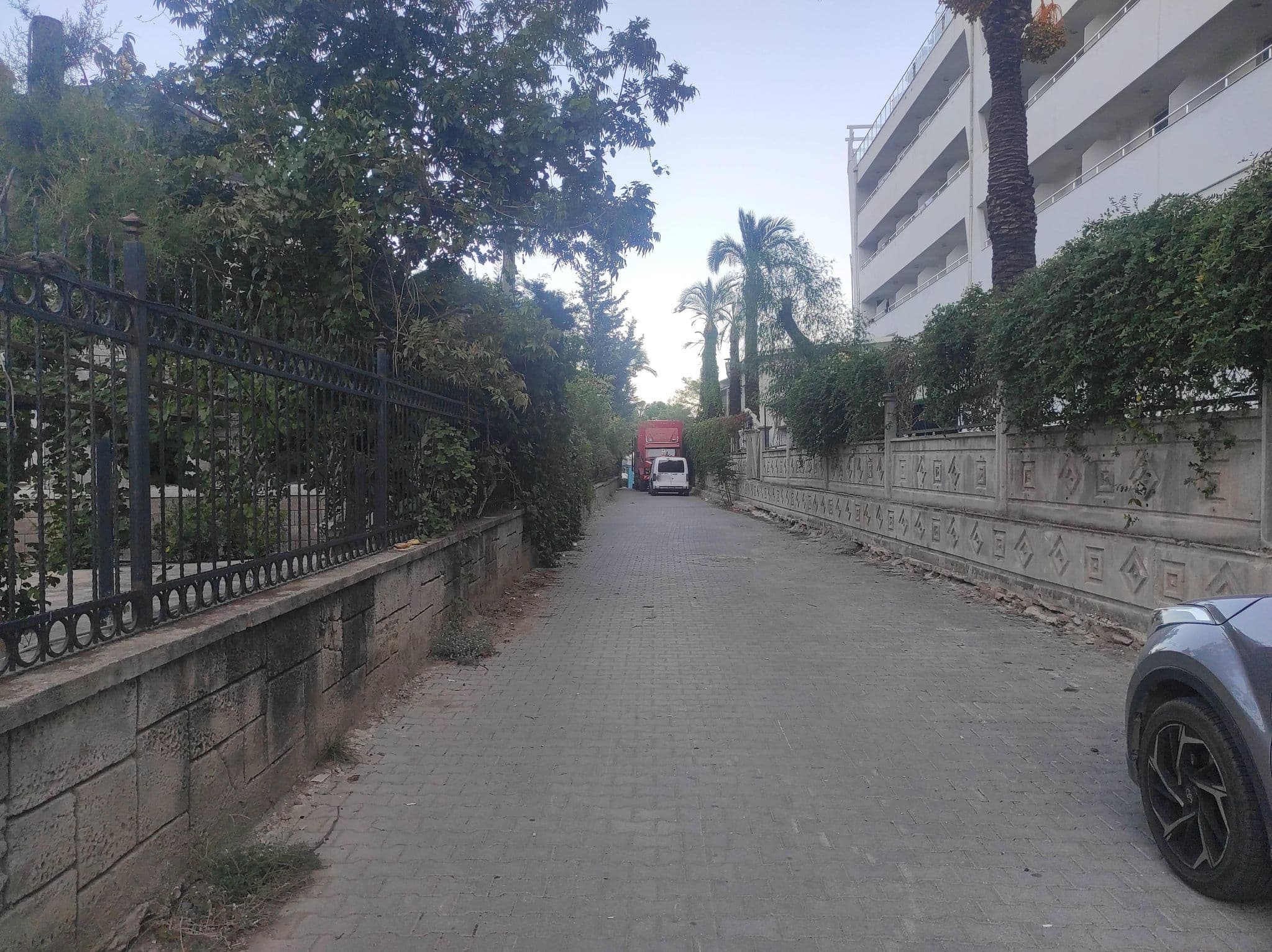 Street view near Catamaran, Beldibi — © hangy (CC BY-SA · Mapillary)