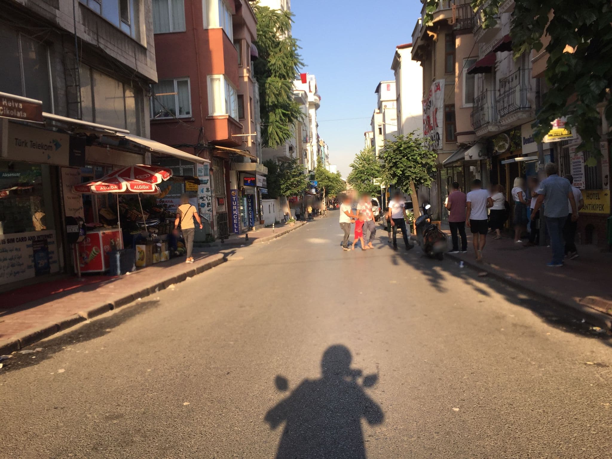 Street view near Dolphin, Sultanahmet