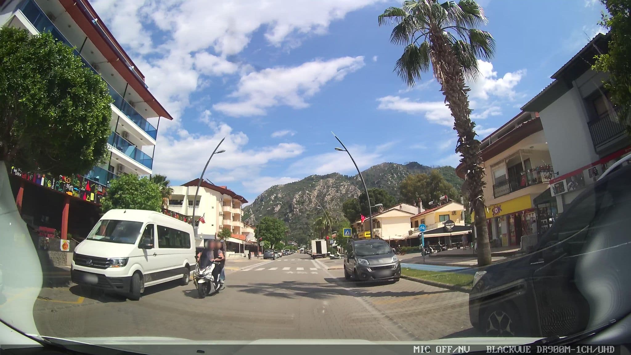 Street view near Aviu 1, İçmeler — © asturksever (CC BY-SA · Mapillary)