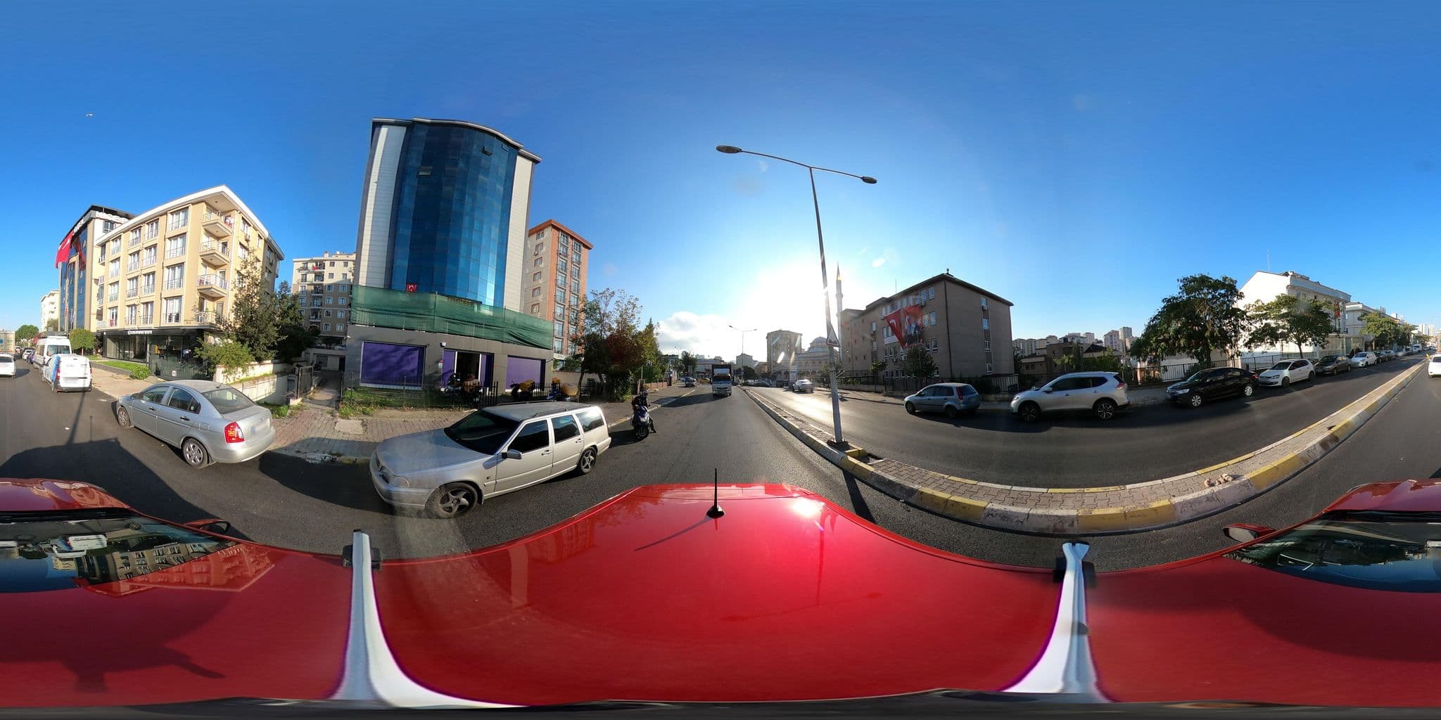 Street view near Nice Royal Otel, Ataşehir — © ademturkmen (CC BY-SA · Mapillary)