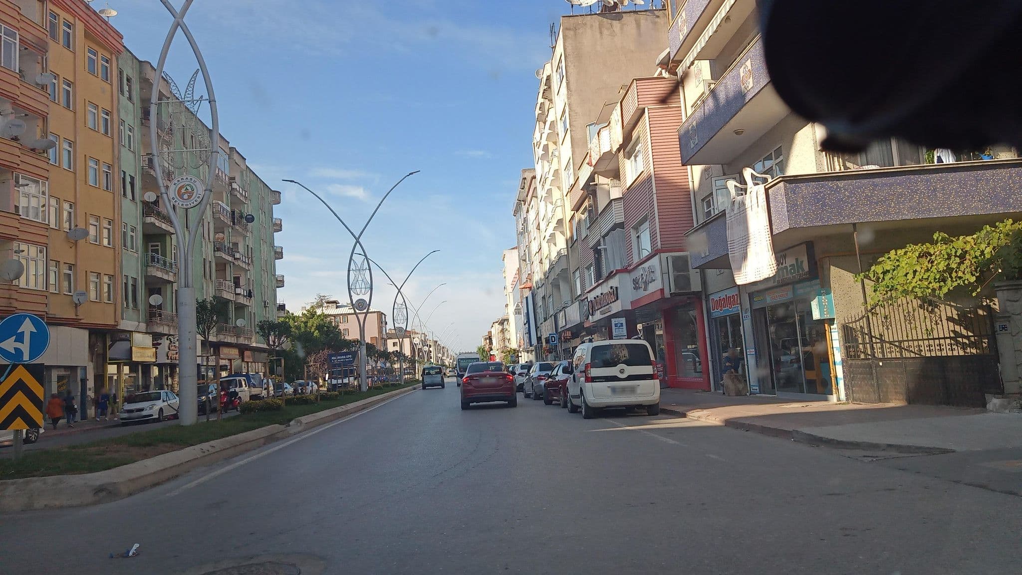 Street view near Karasu Akasya Apart, Karasu — © boracasli (CC BY-SA · Mapillary)
