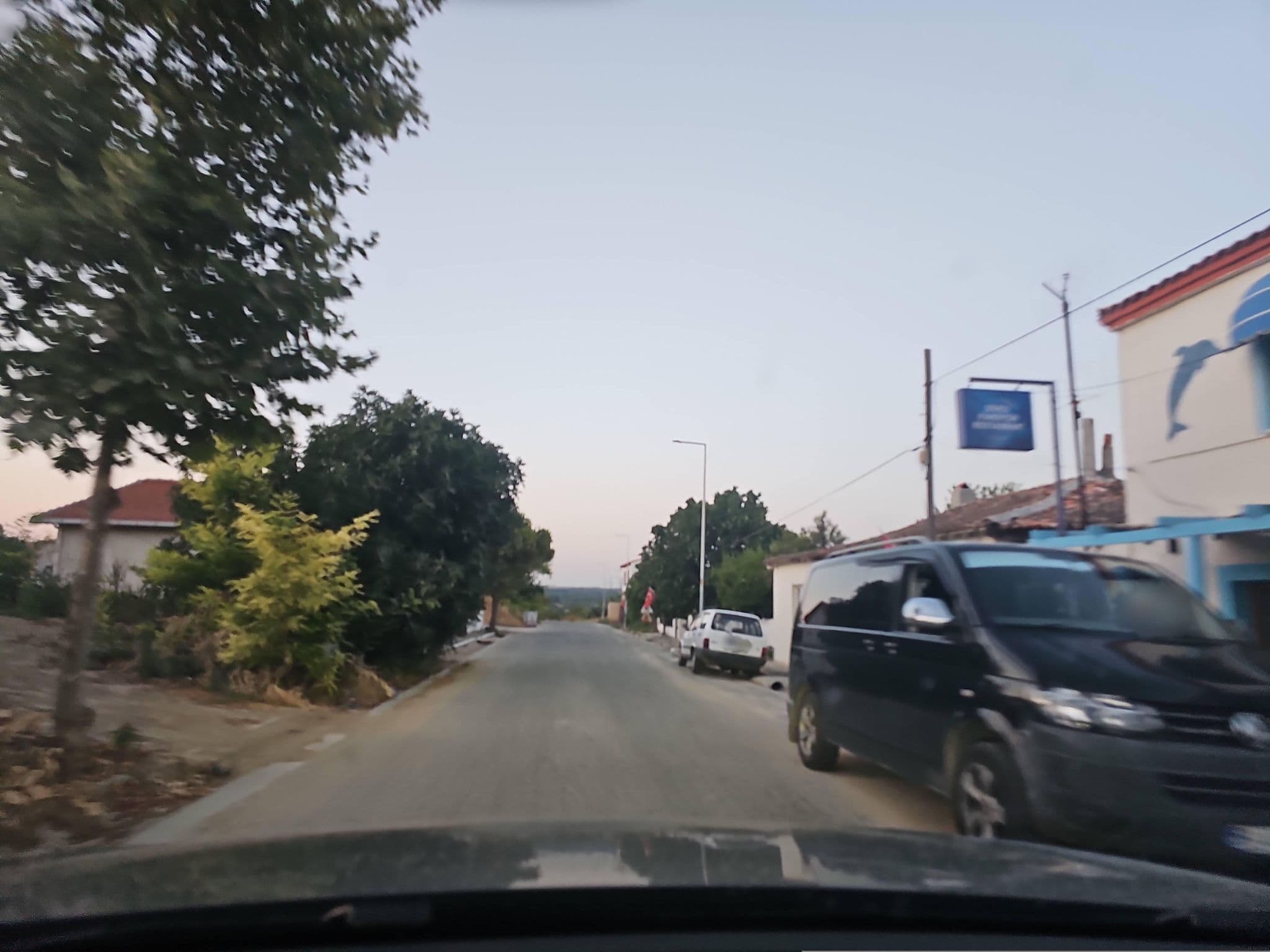 Street view near Deniz Pansiyon, Kumkale — © observer17 (CC BY-SA · Mapillary)