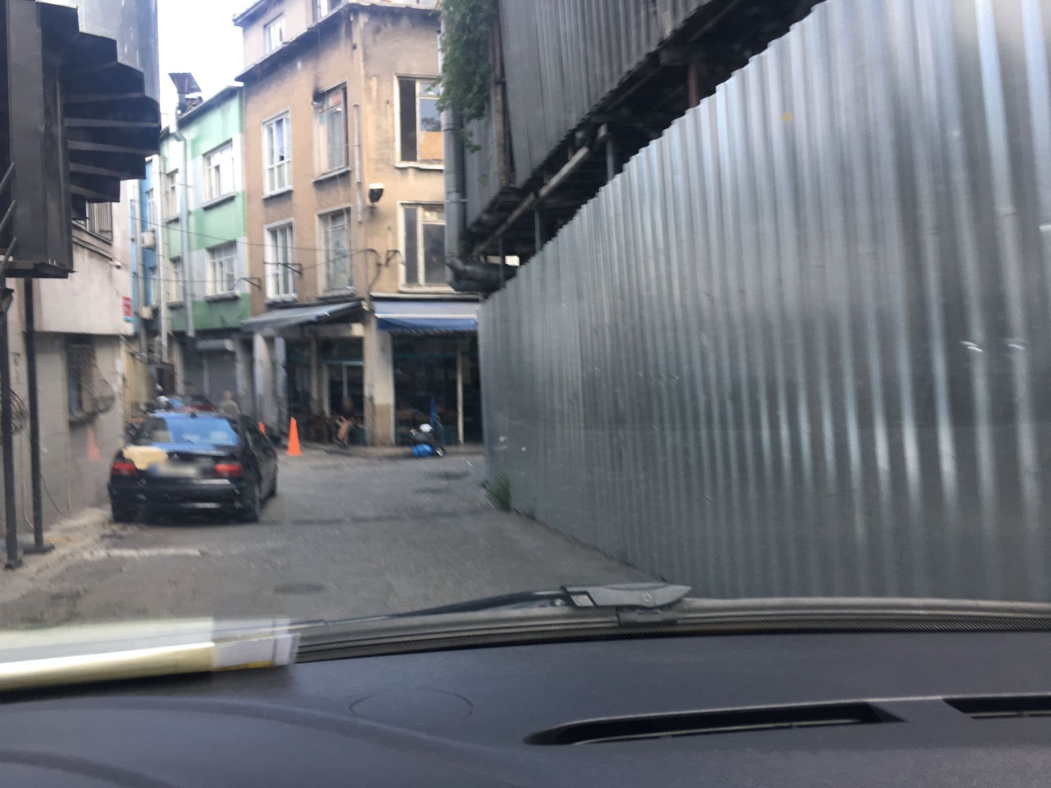 Street view near Hotel Otağ, Eminönü