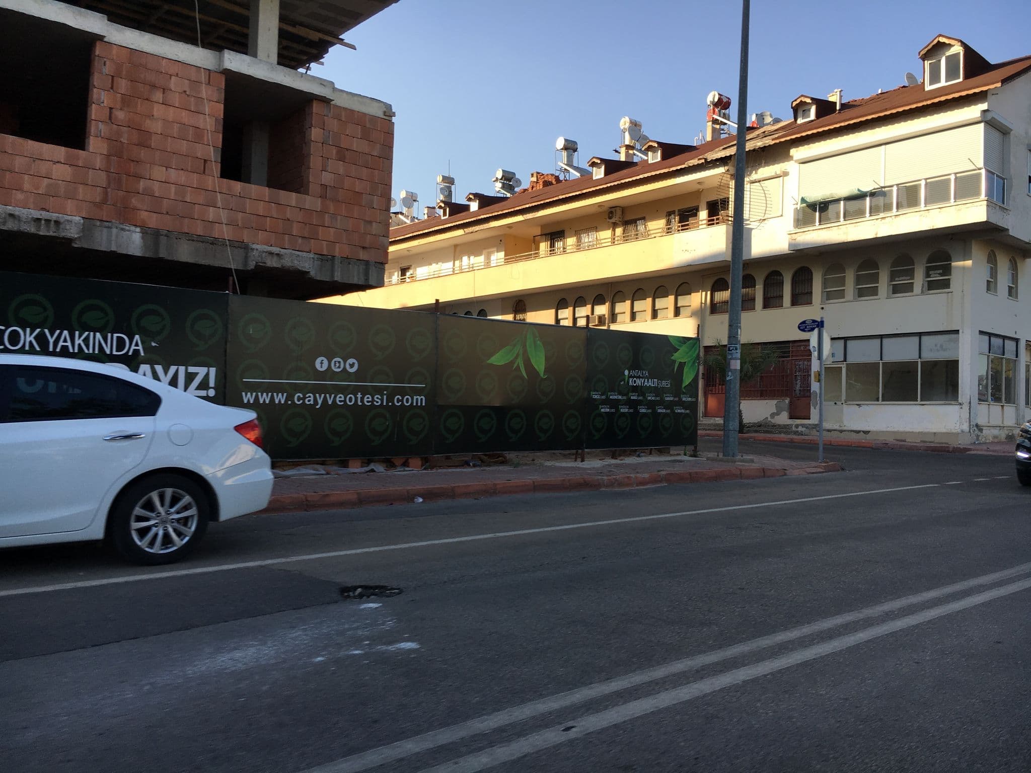 Street view near Beyond, Bahtılı — © ubenzer (CC BY-SA · Mapillary)