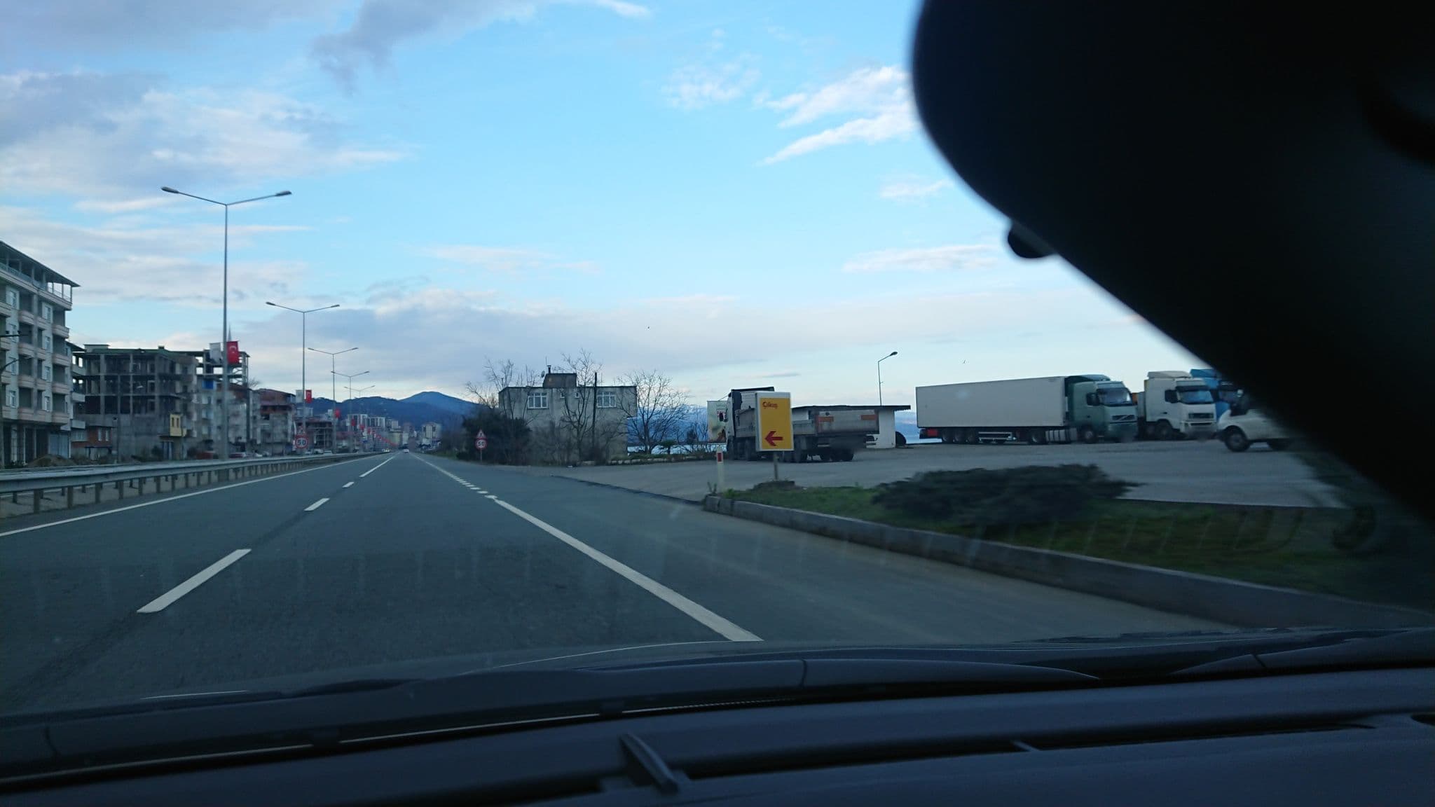 Street view near Şampiyon Dinlenme Tesisi, Of — © kubikanber (CC BY-SA · Mapillary)