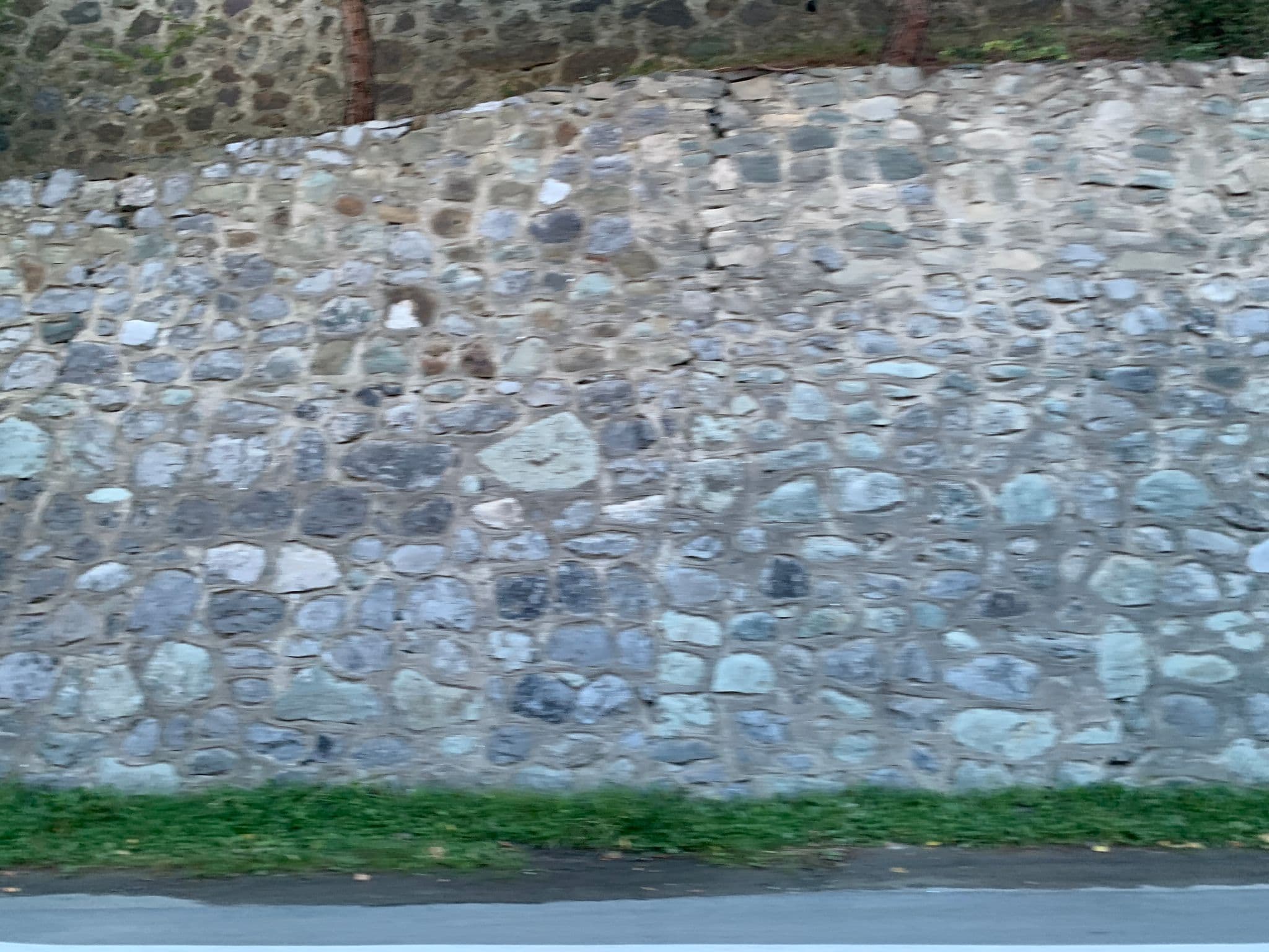 Street view near Grand Mela, Maçka — © robot8a (CC BY-SA · Mapillary)