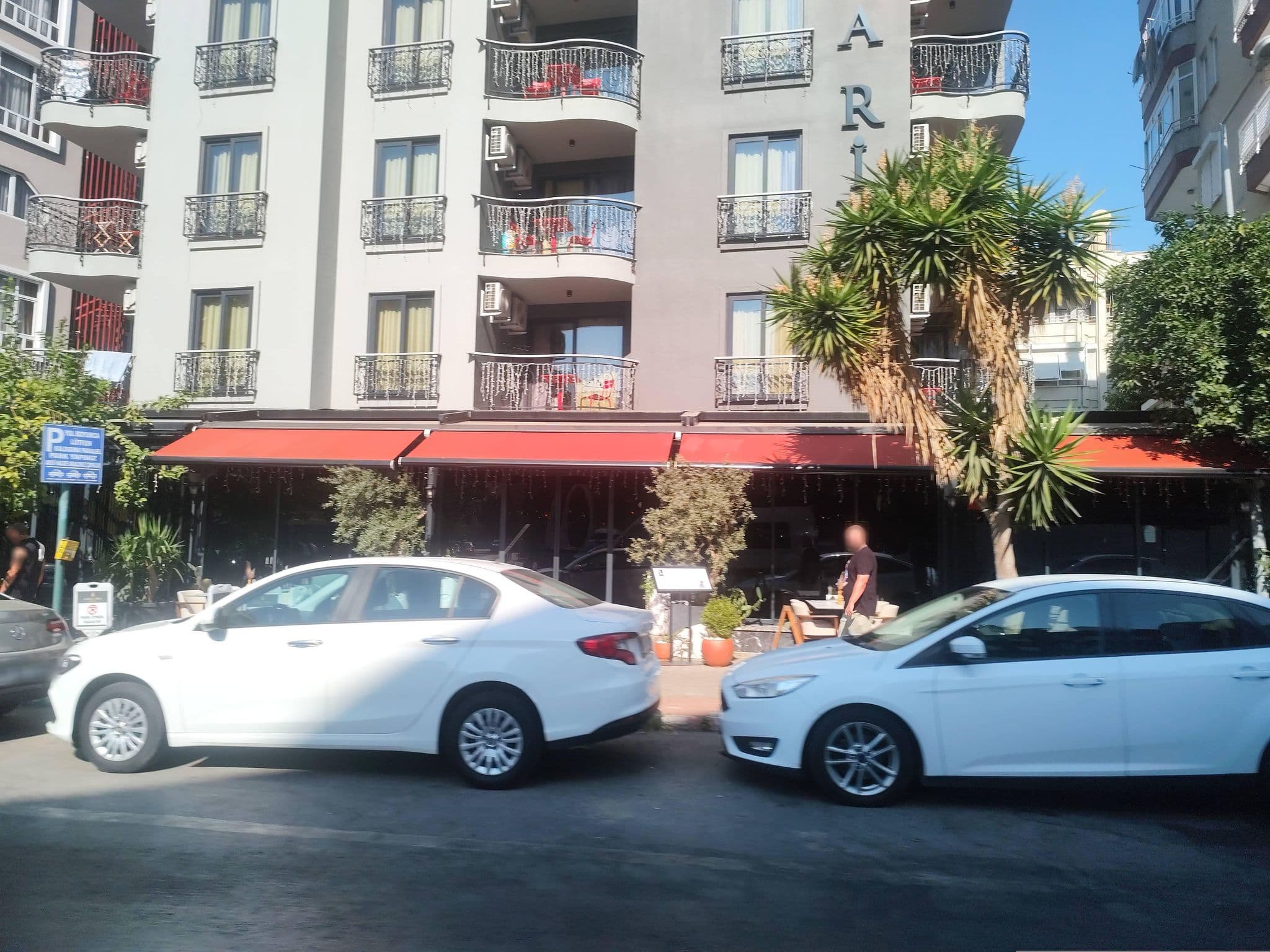 Street view near Aria Riva, Alanya — © ldenisn (CC BY-SA · Mapillary)