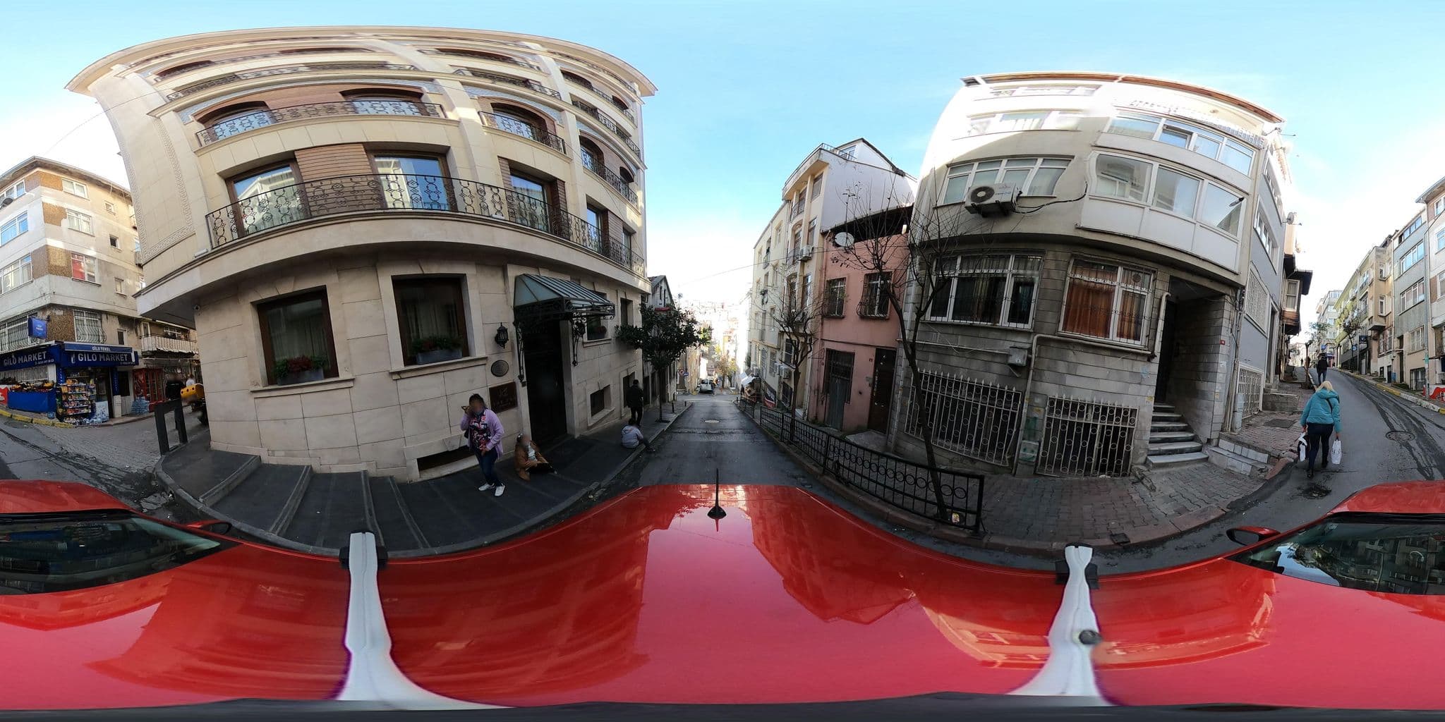 Street view near The Fox Hotel, Şişli