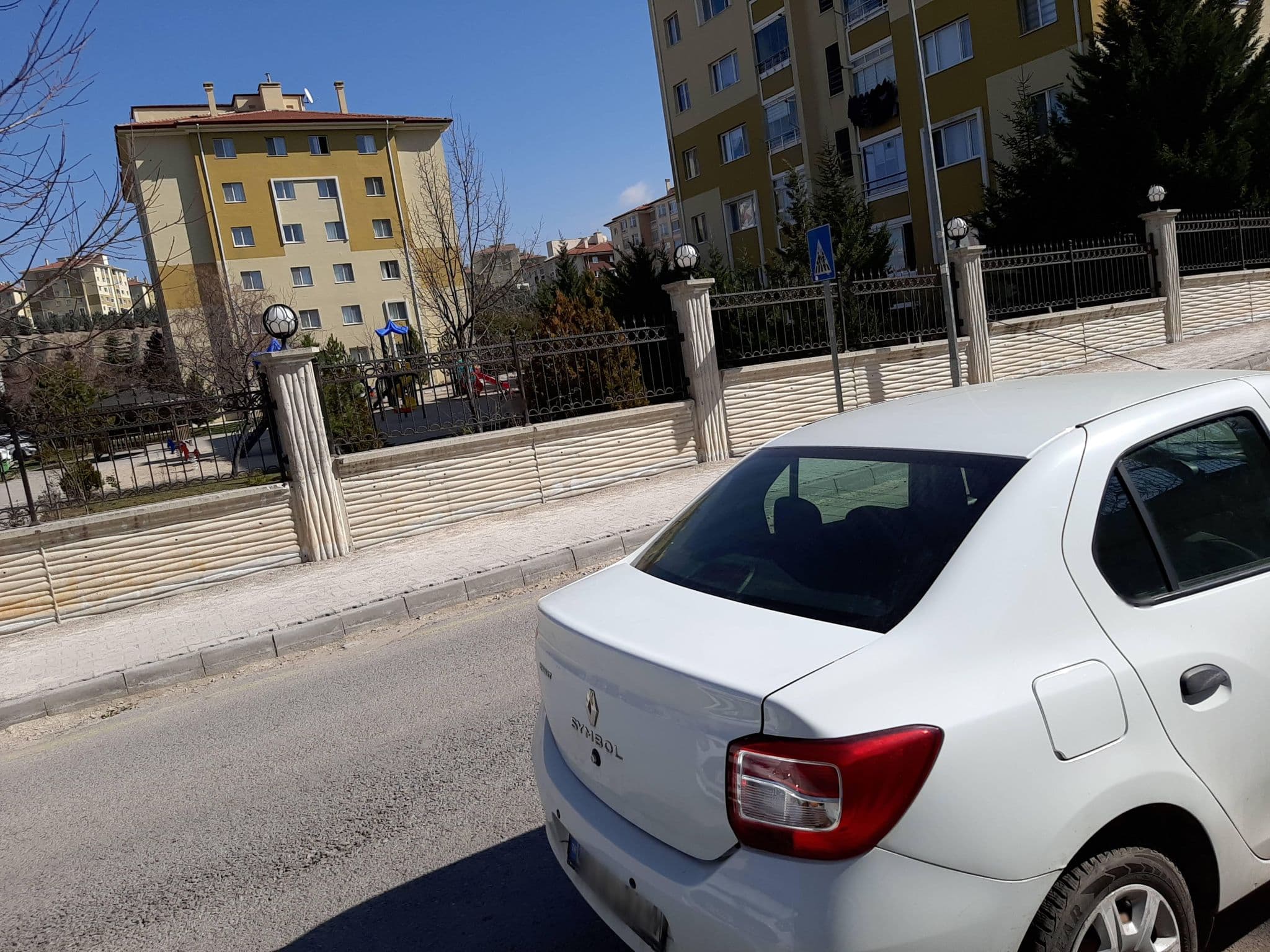 Street view near C-3, Gölbaşı — © BeronTheColossus (CC BY-SA · Mapillary)