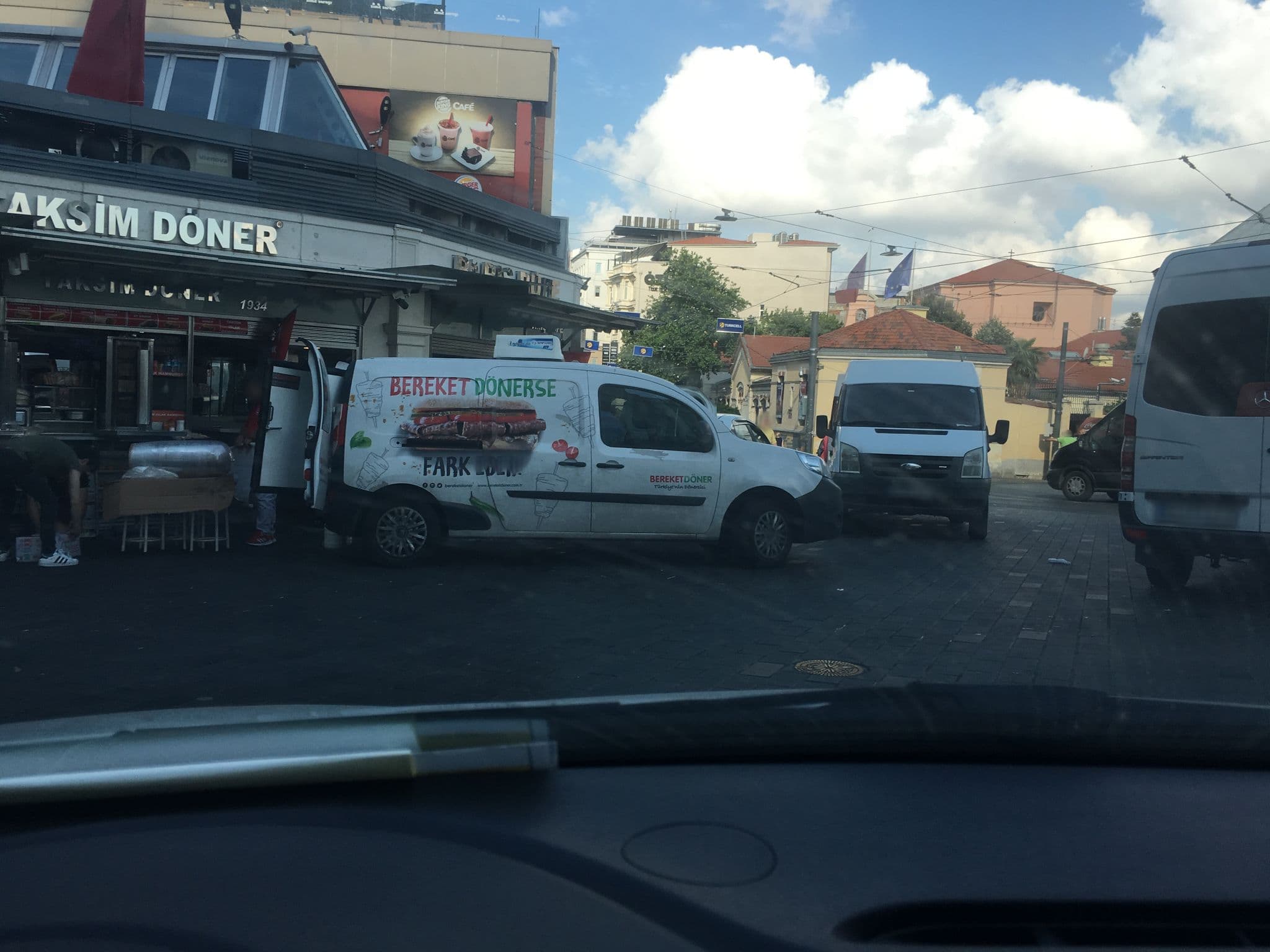 Street view near Sofitel, Eminönü