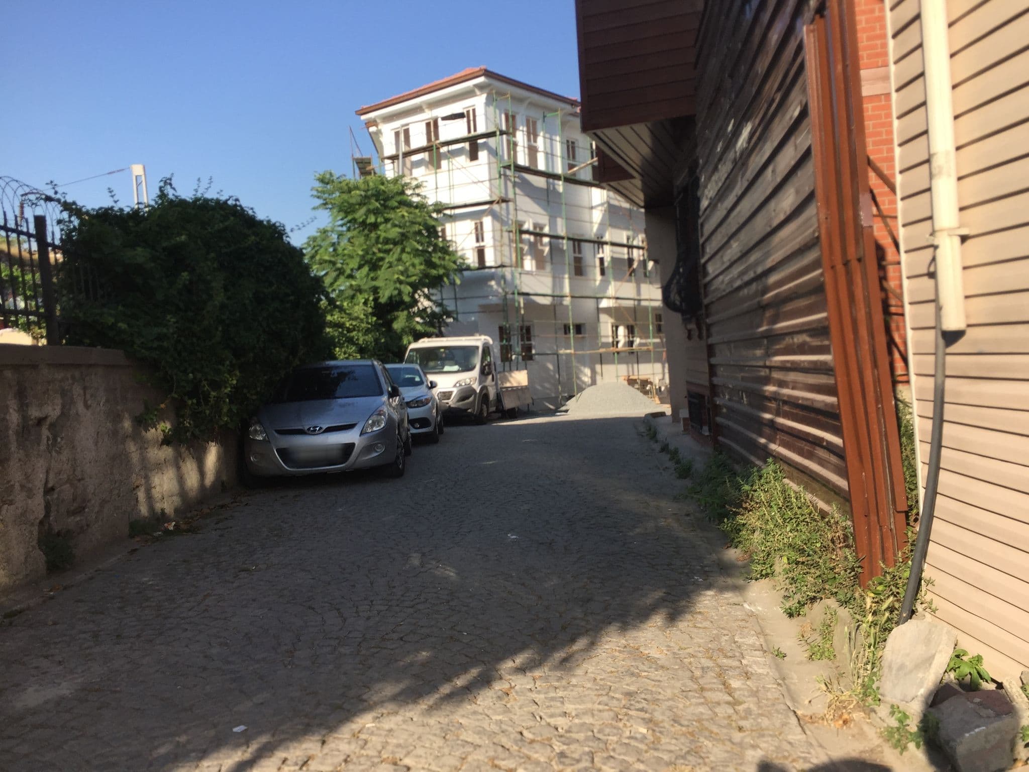 Street view near Lalinn Hotel, Sultanahmet