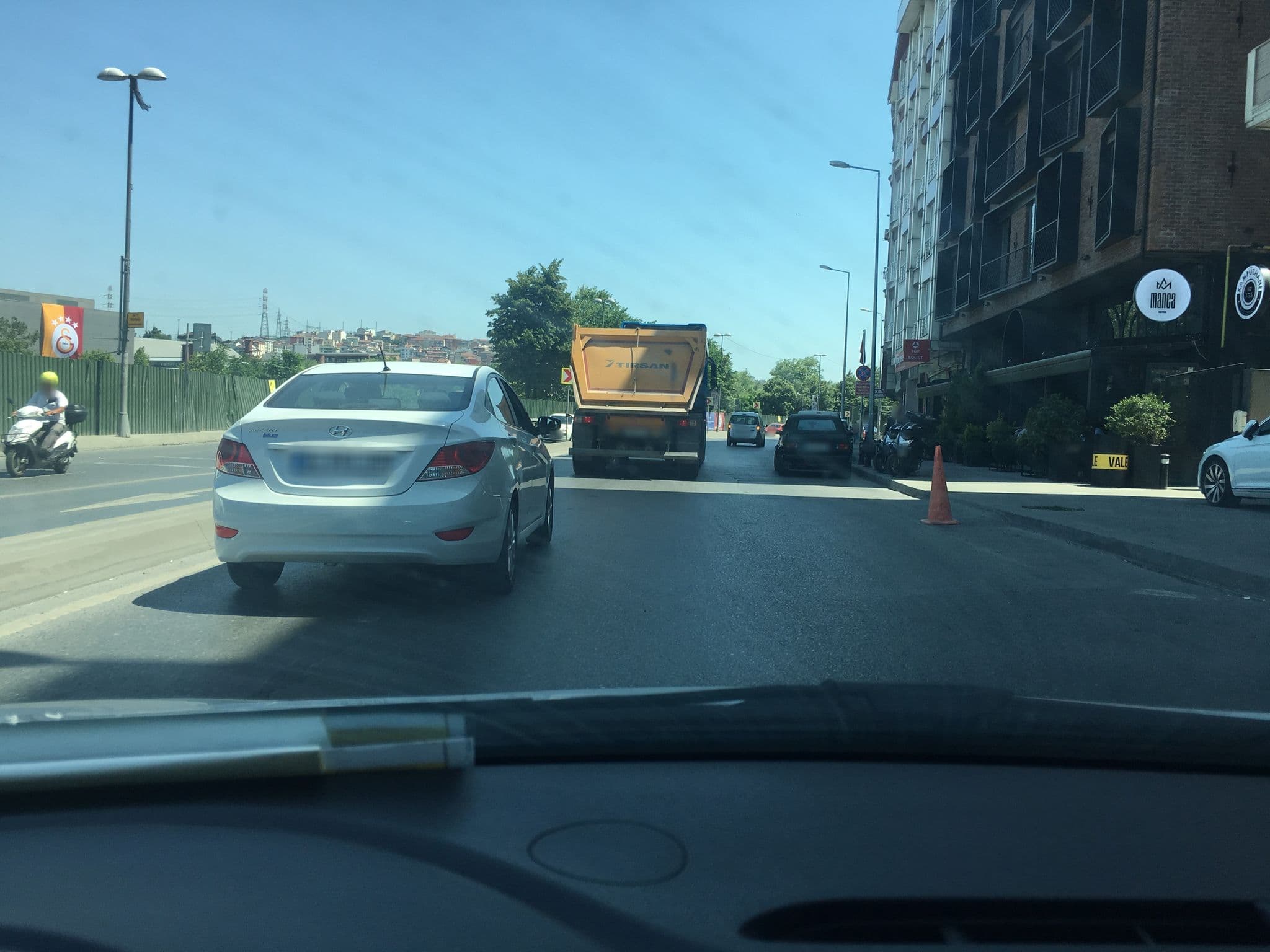 Street view near AVA Boutique, Şişli