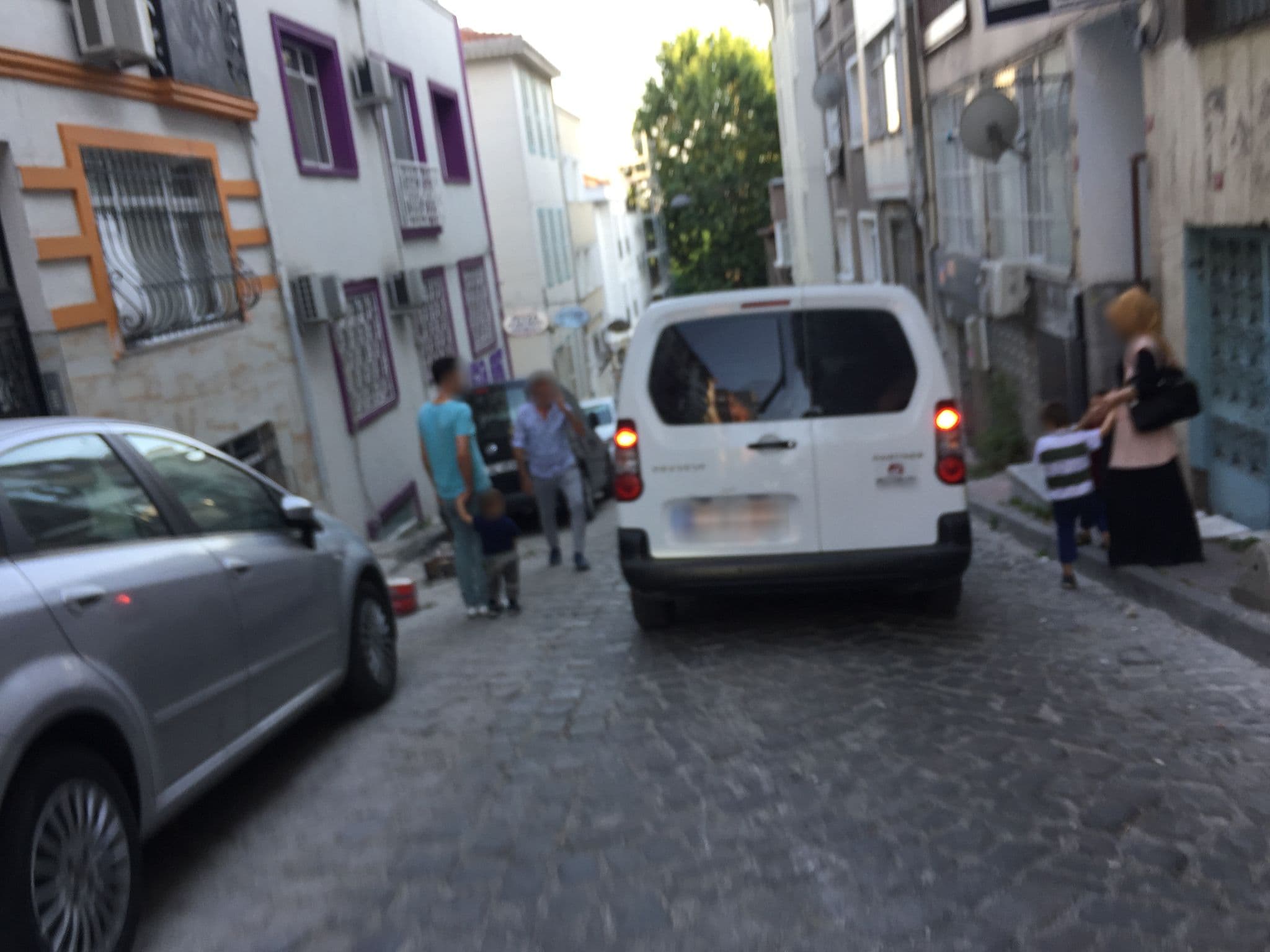 Street view near Good Night Hotel, Sultanahmet