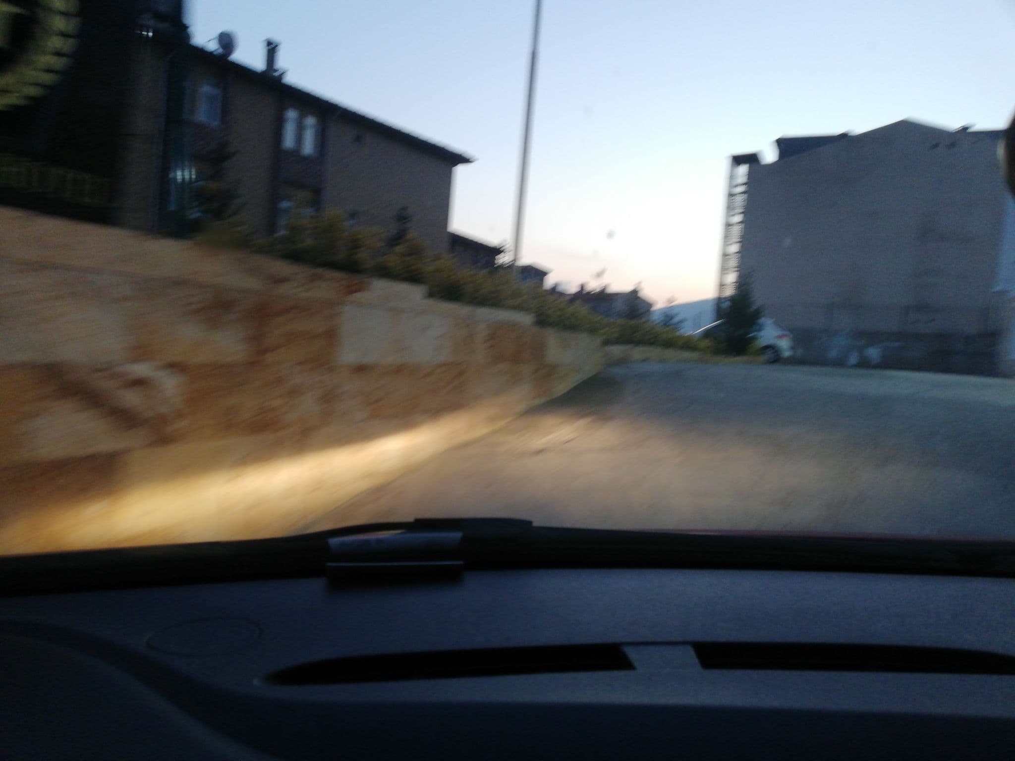Street view near Safran Germia Palas, Bostanbükü — © sefaonur (CC BY-SA · Mapillary)