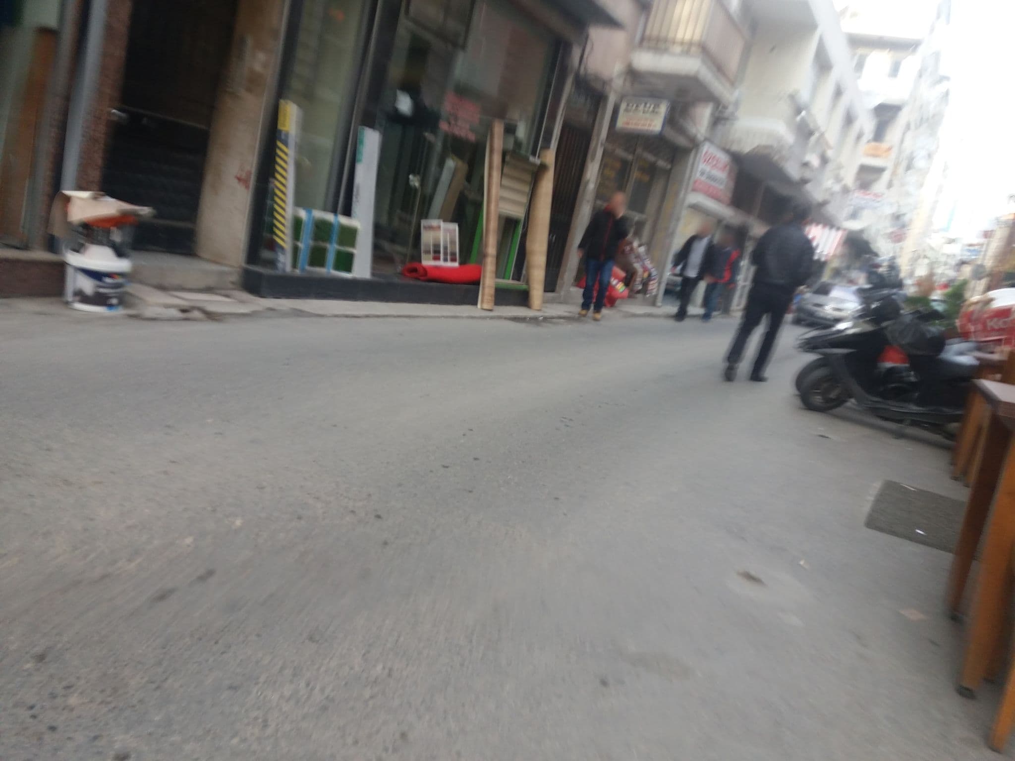 Street view near Titan House Hostel, İzmir — © nikolovskin (CC BY-SA · Mapillary)