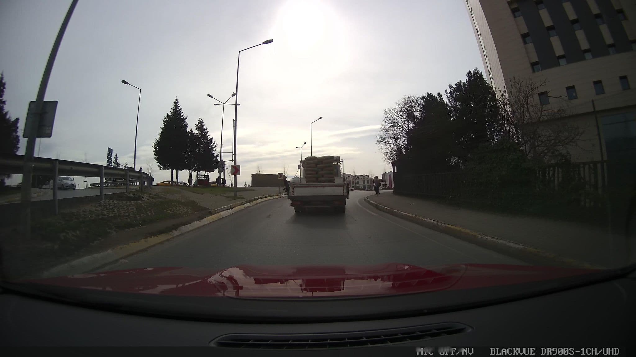Street view near Ibis otel tuzla, Balçık — © ademturkmen (CC BY-SA · Mapillary)
