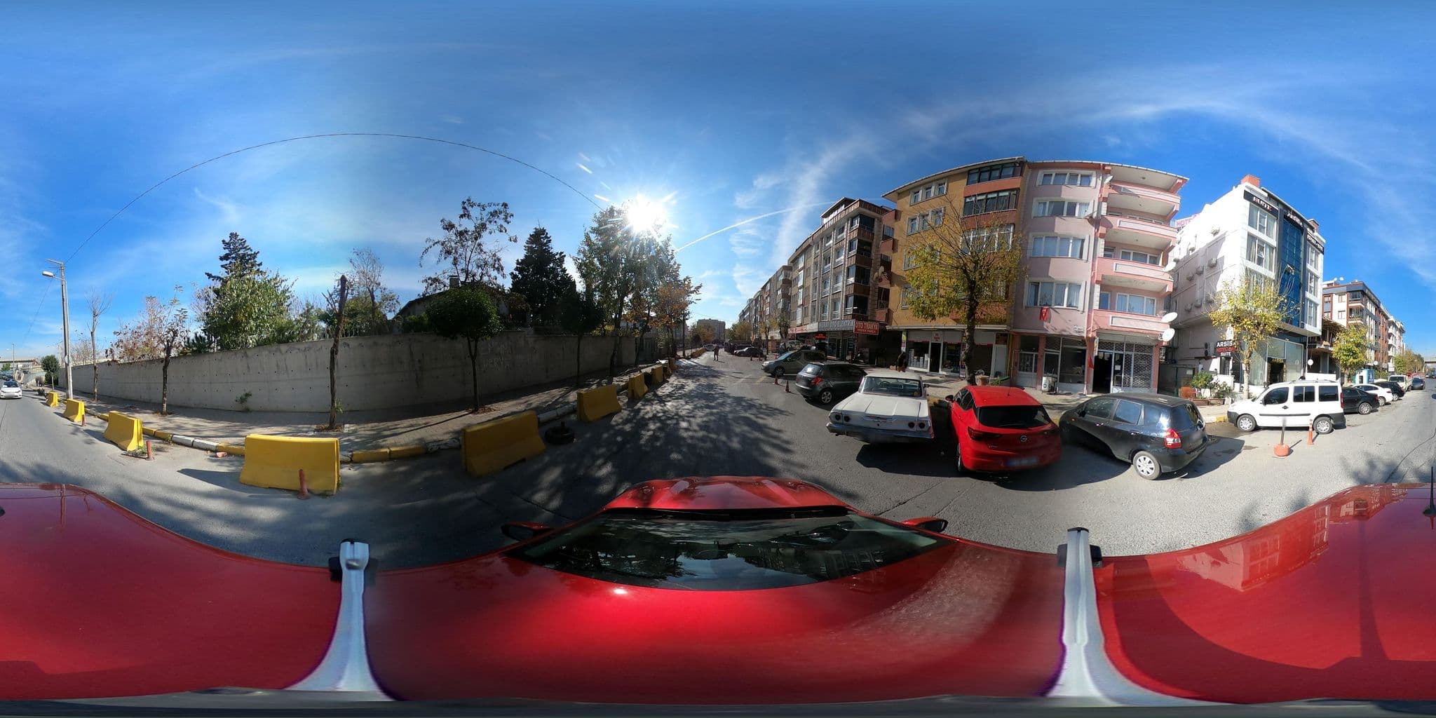 Street view near Arsisa Hotel Suit, Yakuplu — © ademturkmen (CC BY-SA · Mapillary)