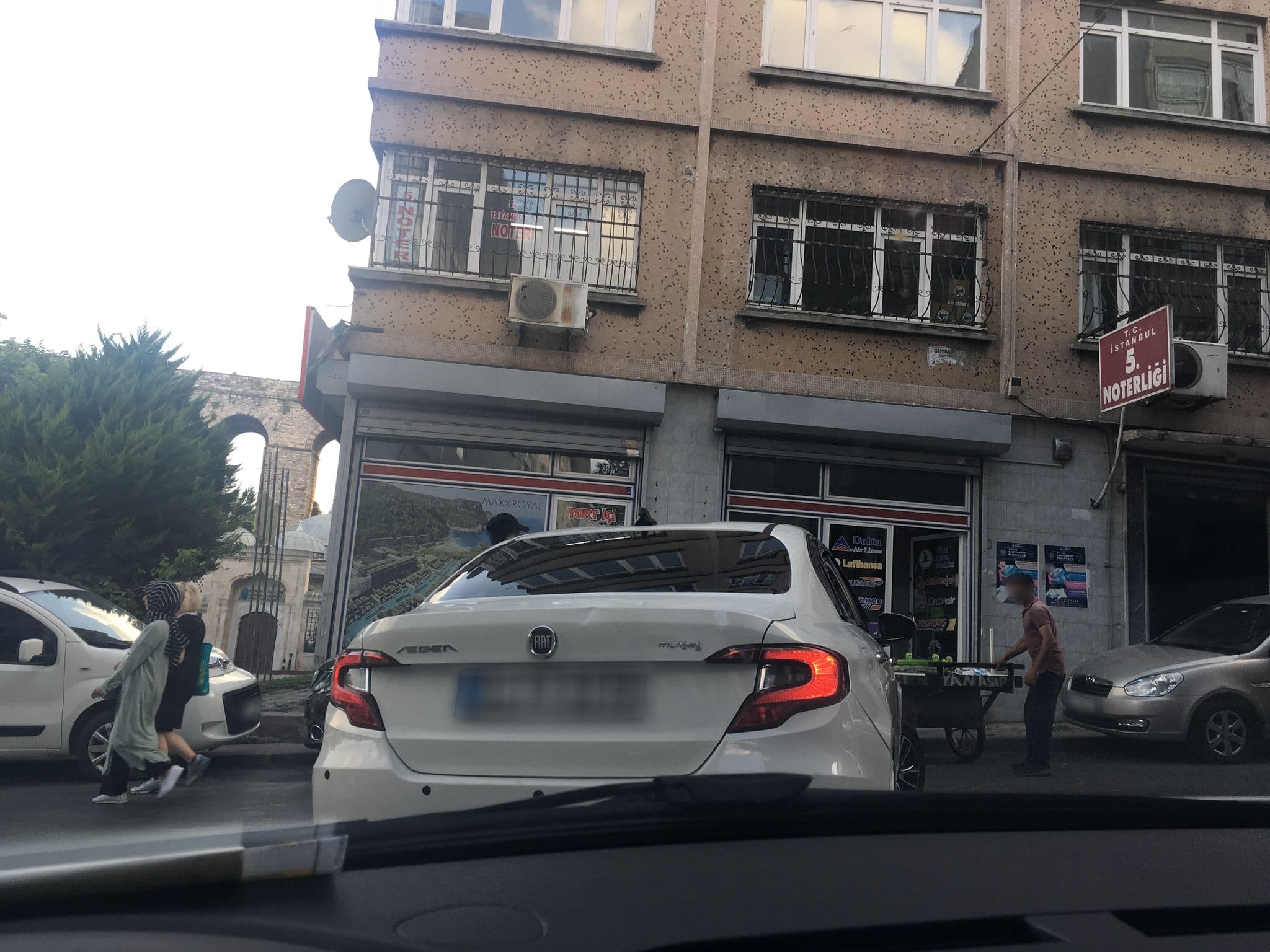 Street view near Farina Otel, Istanbul — © myusufuyan (CC BY-SA · Mapillary)