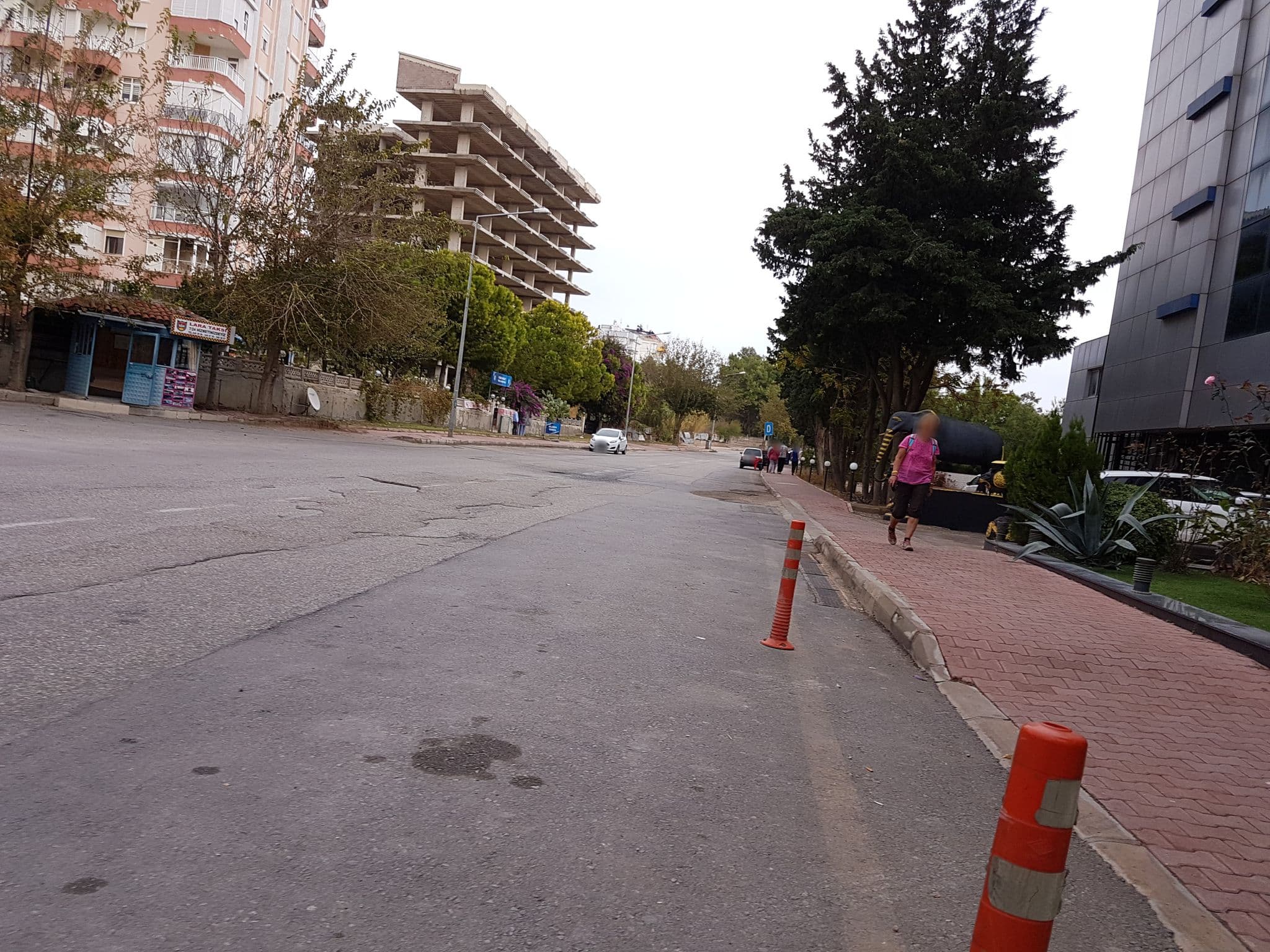 Street view near Lara Hotel, Muratpaşa — © medix (CC BY-SA · Mapillary)