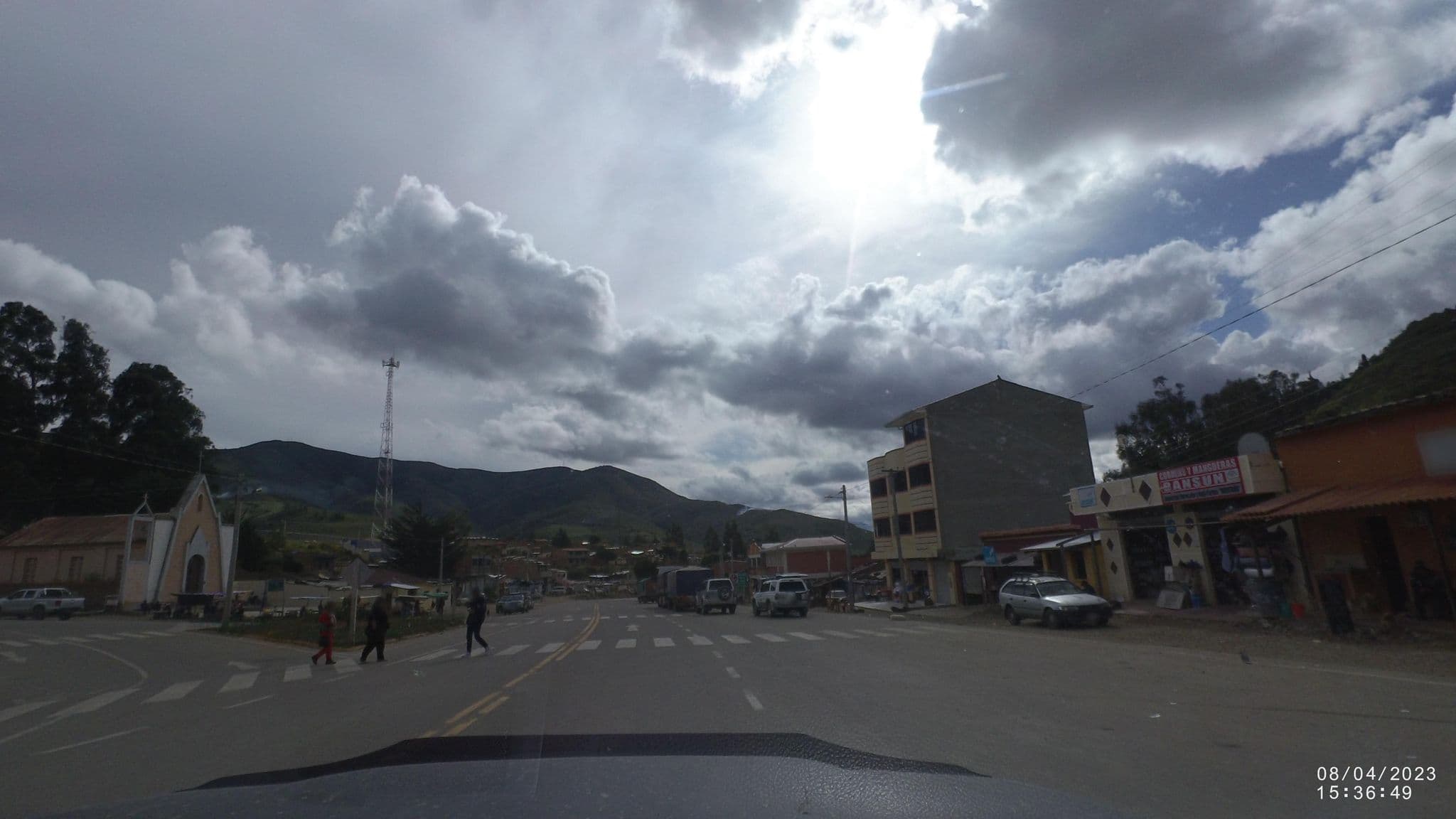 Street view near Hotel Hilton, Totora — © jjiglesias (CC BY-SA · Mapillary)