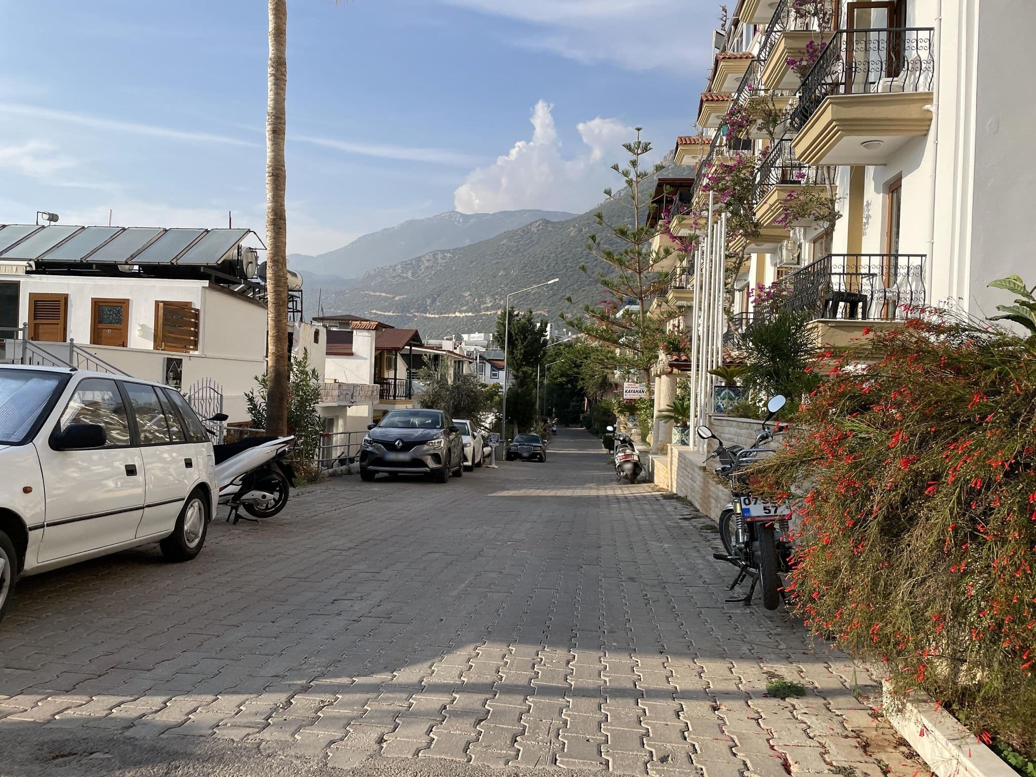 Street view near Kayahan Otel, Kaş — © egorka (CC BY-SA · Mapillary)