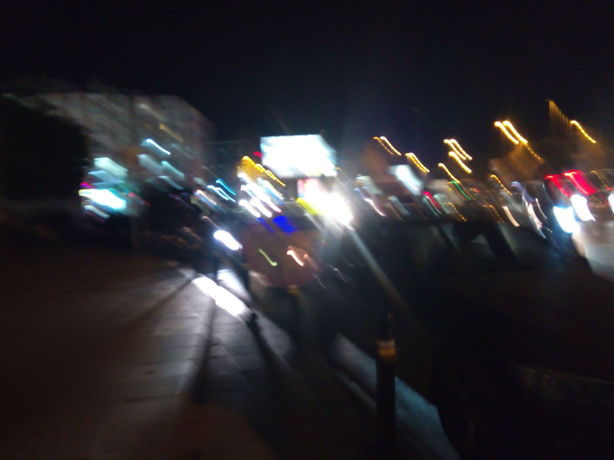 Street view near Mövenpick Hotel Istanbul, Levent — © asefakcby (CC BY-SA · Mapillary)