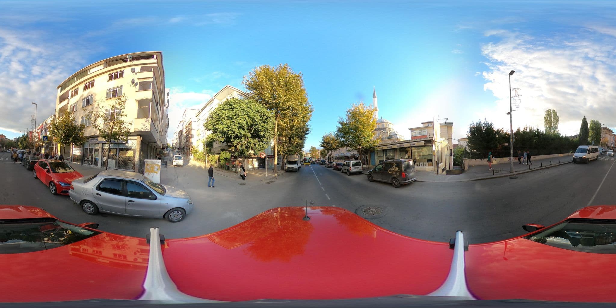 Street view near DayMonth Hotel, Küçükçekmece — © ademturkmen (CC BY-SA · Mapillary)