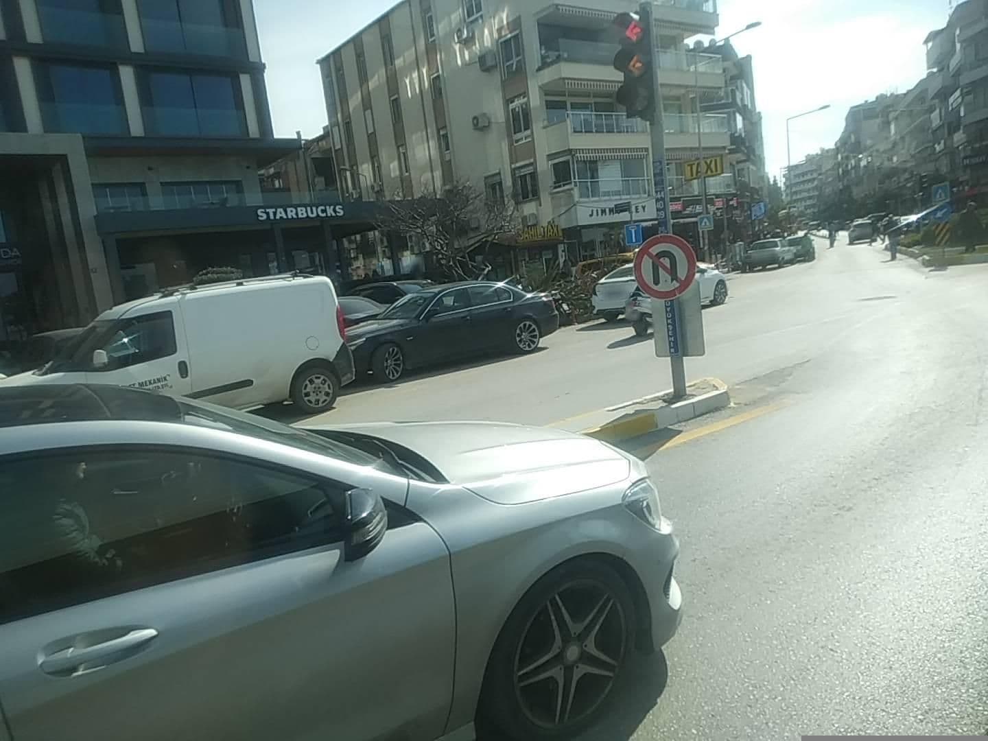 Street view near Otel Derici, Kuşadası — © amasya05055 (CC BY-SA · Mapillary)