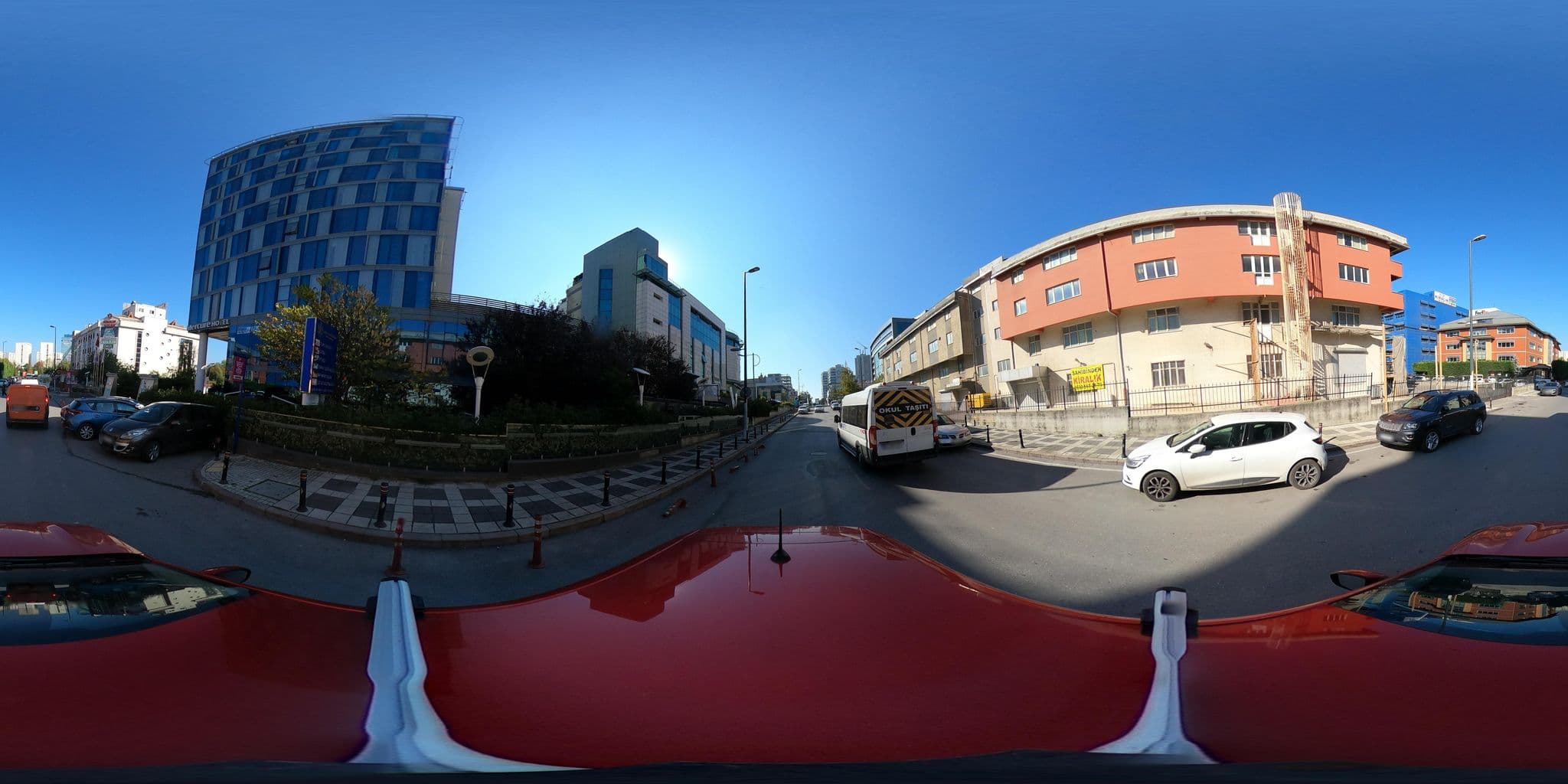 Street view near Mercure Hotel, Umraniye — © ademturkmen (CC BY-SA · Mapillary)