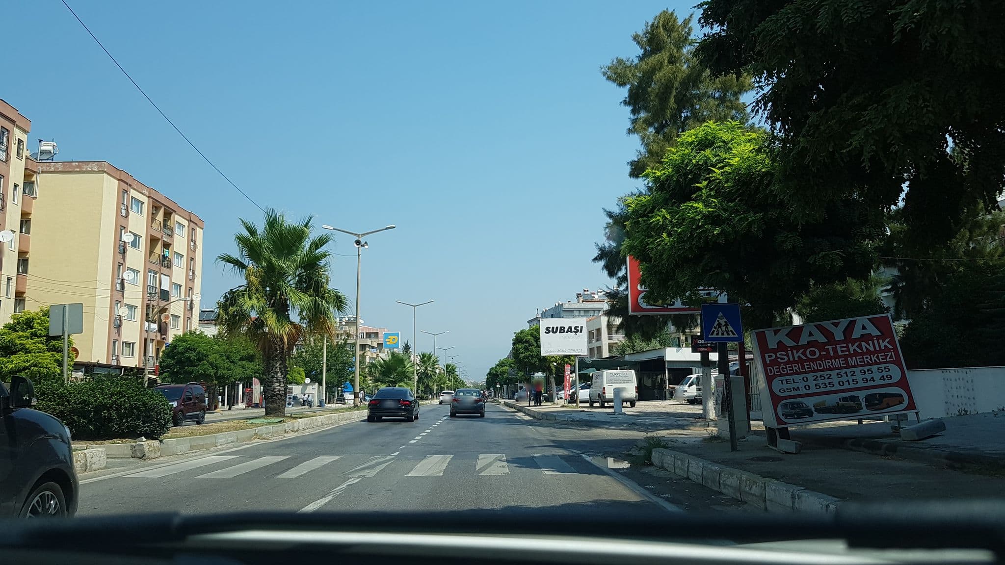 Street view near Milashan Otel, Milas — © ozleem (CC BY-SA · Mapillary)
