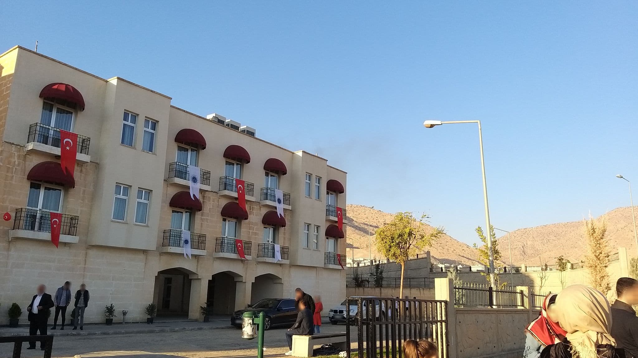 Street view near Hasankeyf Uygulama Oteli, Hasankeyf — © nesim (CC BY-SA · Mapillary)