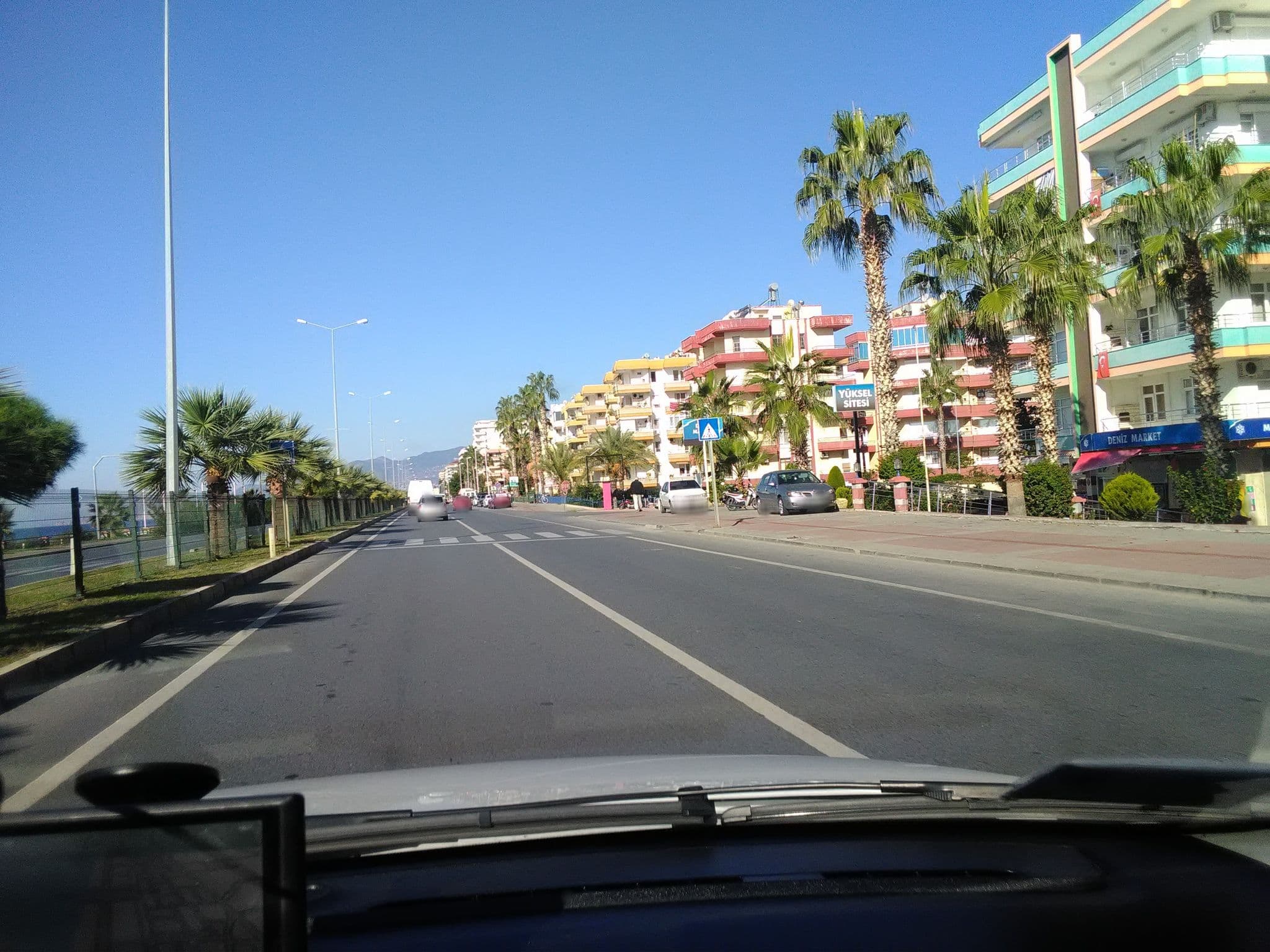 Street view near Bone Club Hotel SVS, Kargıcak — © andershl (CC BY-SA · Mapillary)