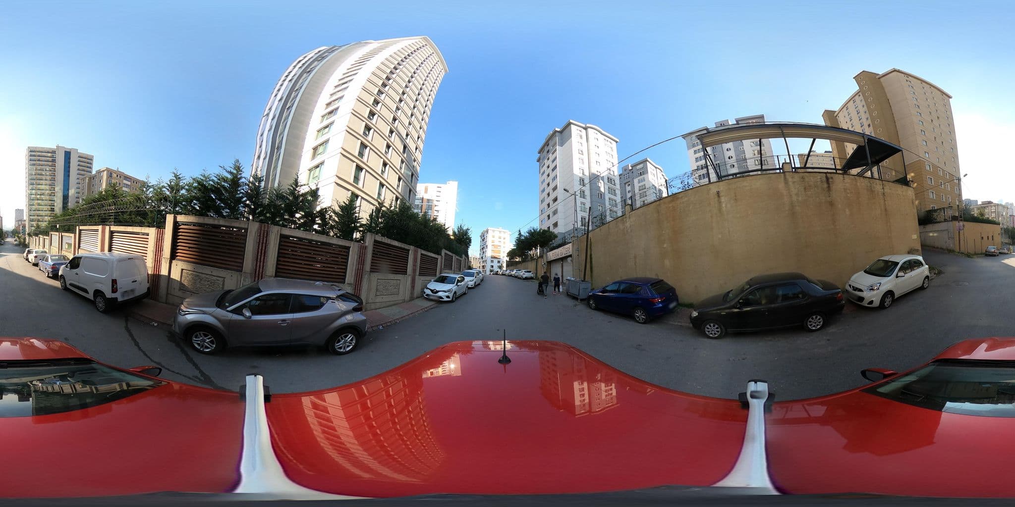 Street view near Bof, Umraniye — © ademturkmen (CC BY-SA · Mapillary)