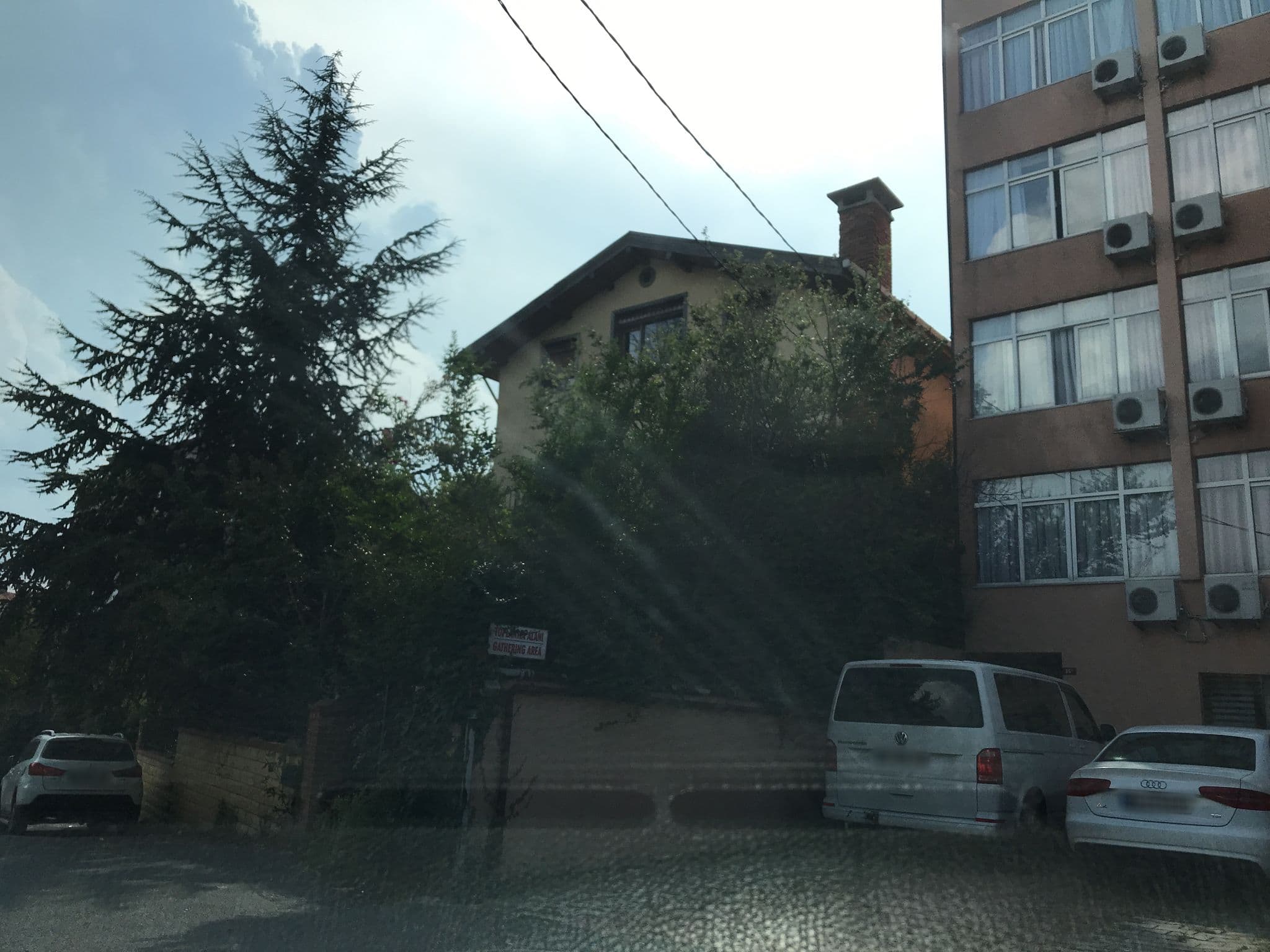 Street view near Yuva Hotel, Kumköy — © ferahkoksal (CC BY-SA · Mapillary)