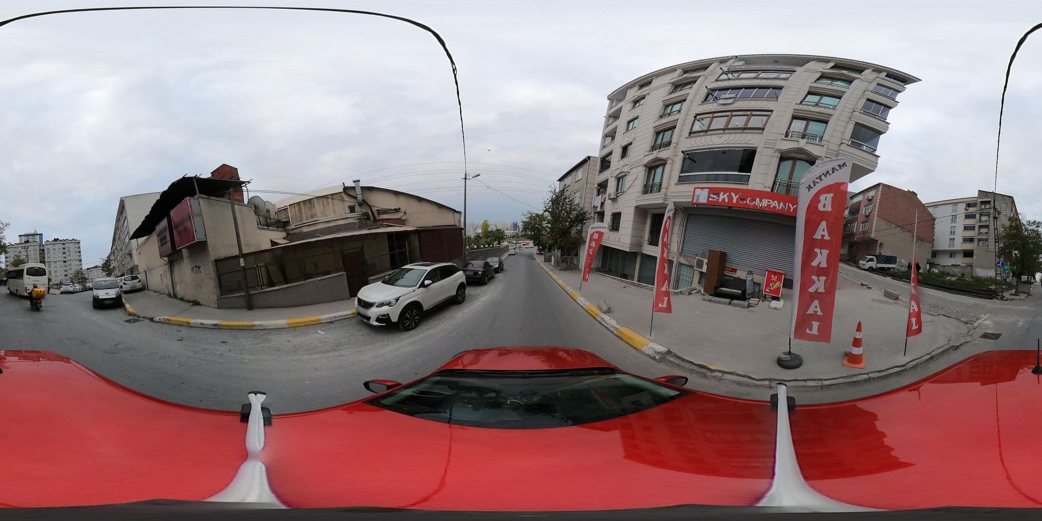 Street view near Boris Hotel, Esenyurt — © ademturkmen (CC BY-SA · Mapillary)
