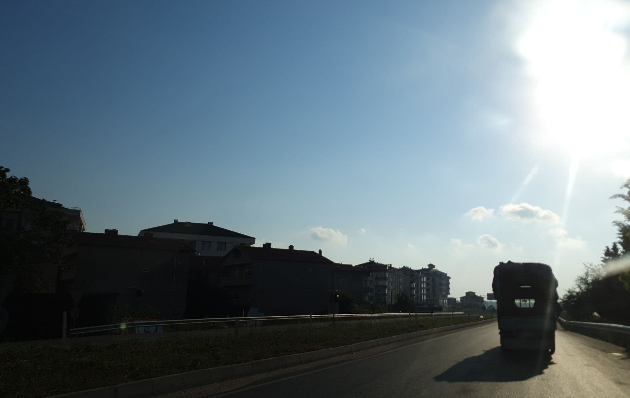 Street view near Kent Room Hotel, Çerkezköy — © sis651 (CC BY-SA · Mapillary)