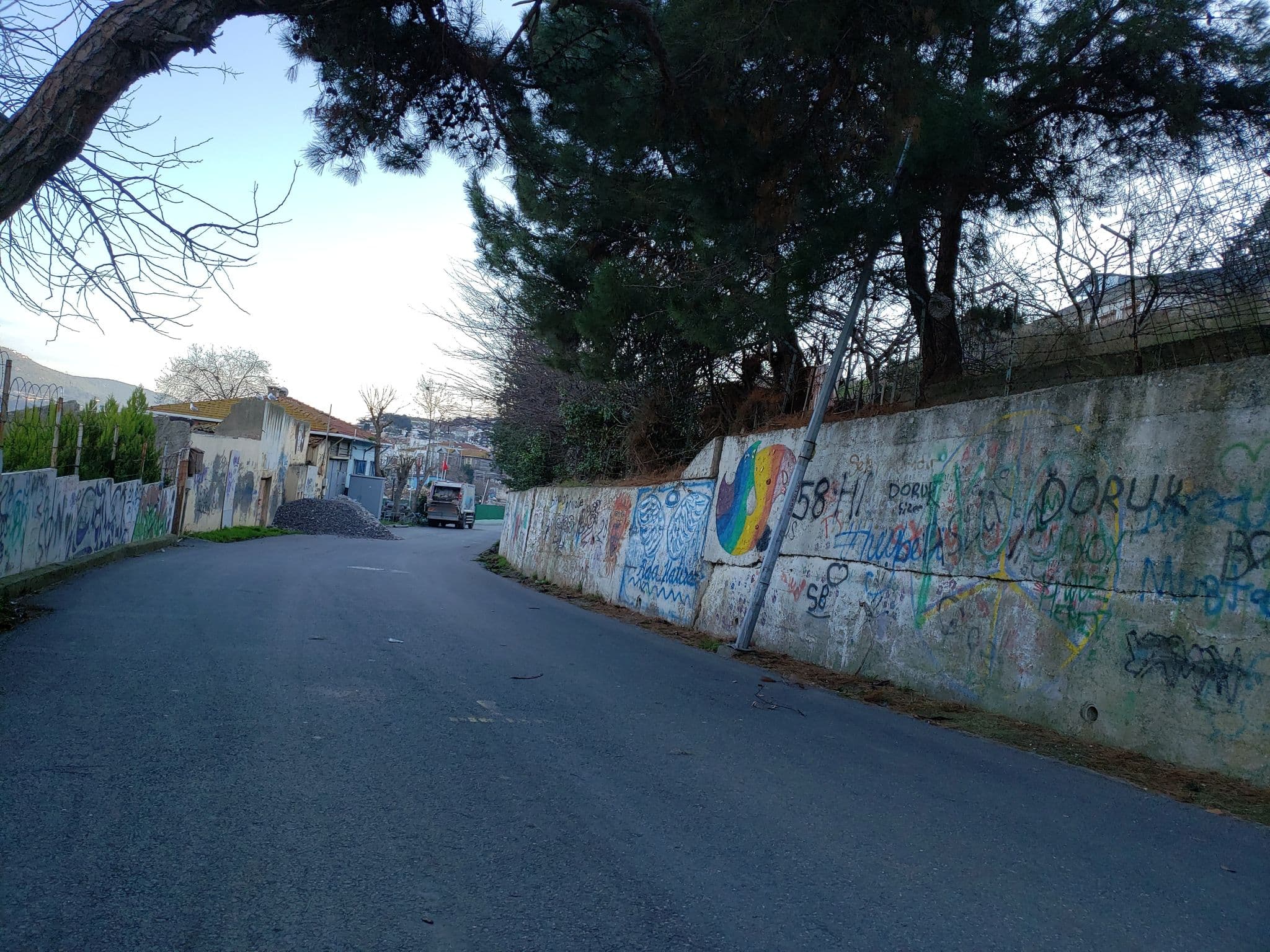 Street view near ARAF HOTEL, Heybeliada — © mapfool (CC BY-SA · Mapillary)