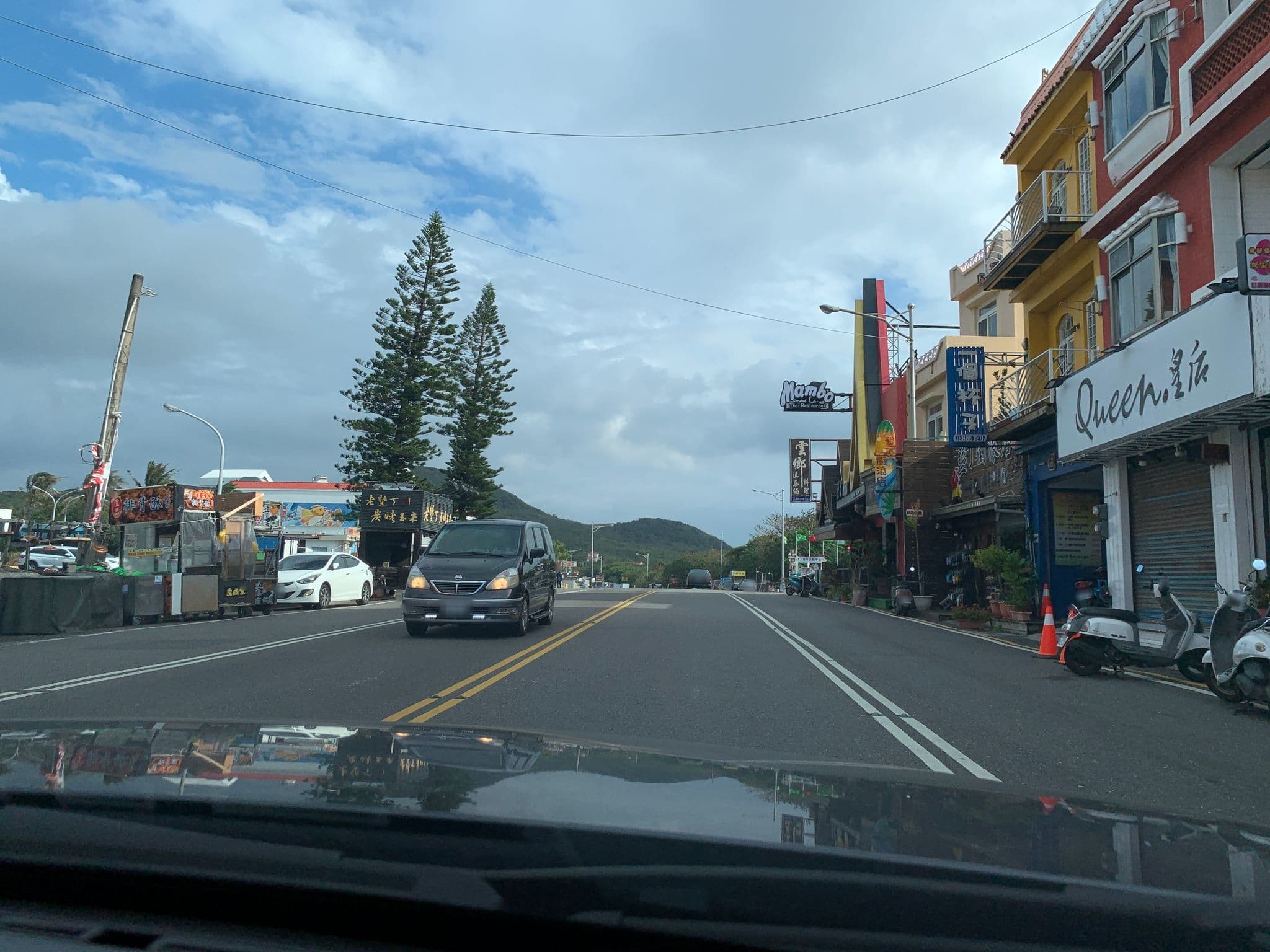 Street view near Kenting Ark Hotel 墾丁, Hengchun — © raymond2828520 (CC BY-SA · Mapillary)