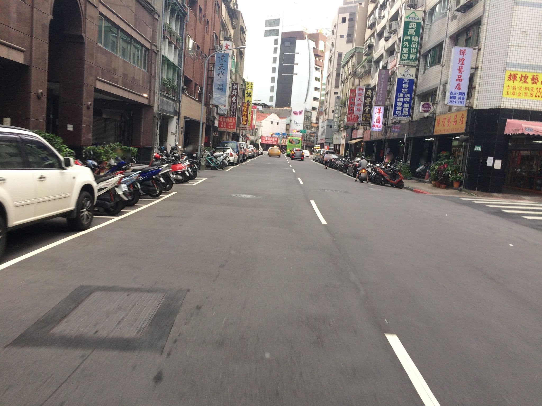 Street view near PURE st-ay, Taipei — © shangkuanlc (CC BY-SA · Mapillary)