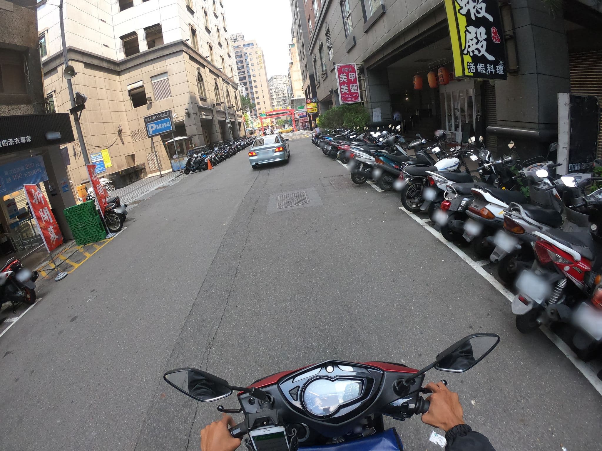 Street view near Gawa Motel, Taipei — © heretpe2019 (CC BY-SA · Mapillary)