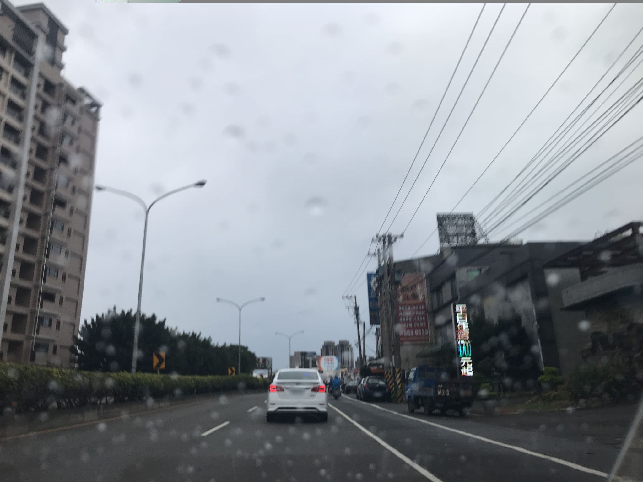 Street view near SeeYou汽車旅館, Zhubei — © kevinkant (CC BY-SA · Mapillary)
