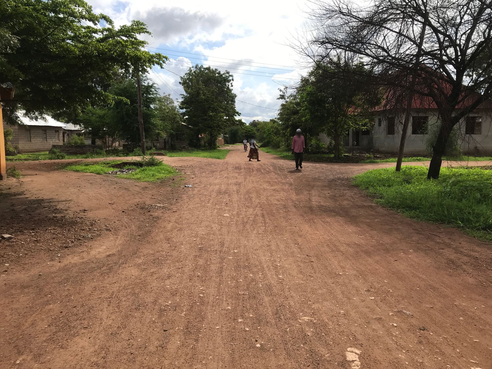 Street view near Eva Lodge, Igunga — © stevenkitigwa (CC BY-SA · Mapillary)