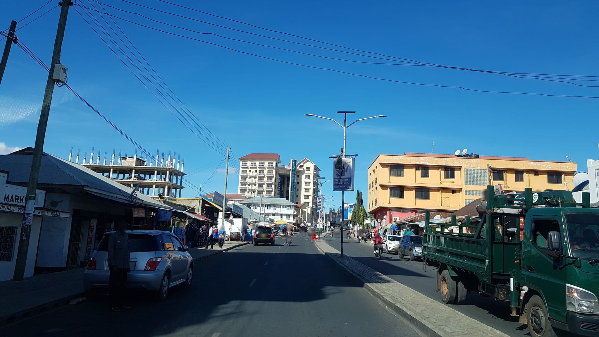Street view near Kalenga West Park Hotel, Iringa — © barakawatson (CC BY-SA · Mapillary)