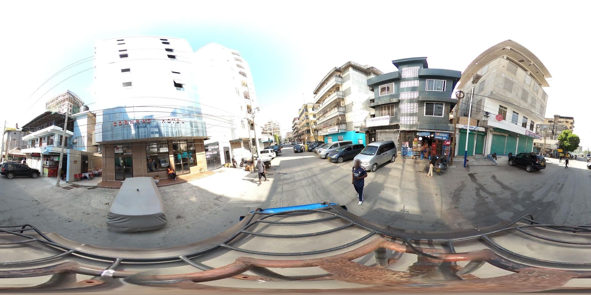 Street view near Saphire Hotel, Dar es Salaam