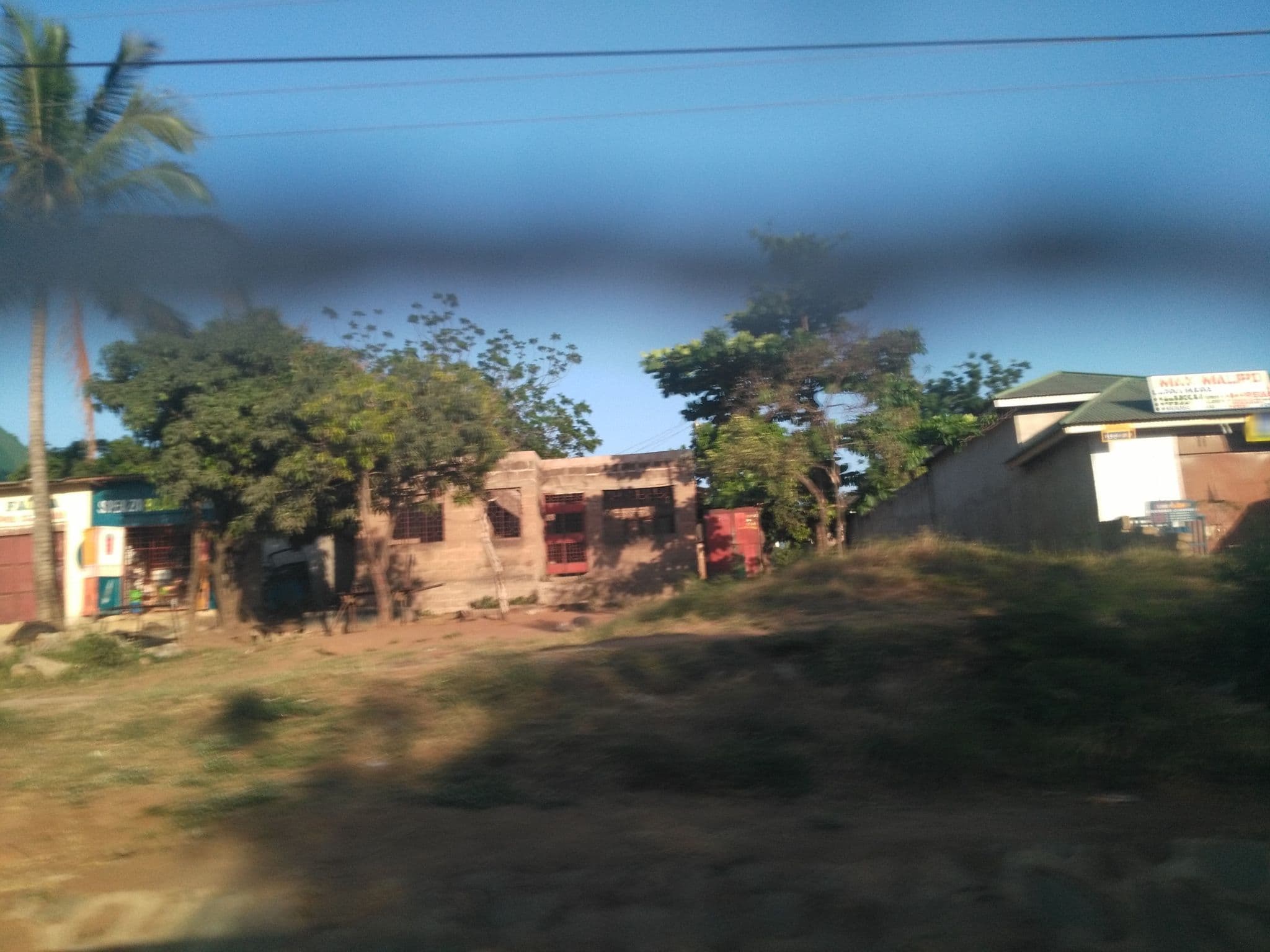 Street view near white Inn hotel, Mwanza