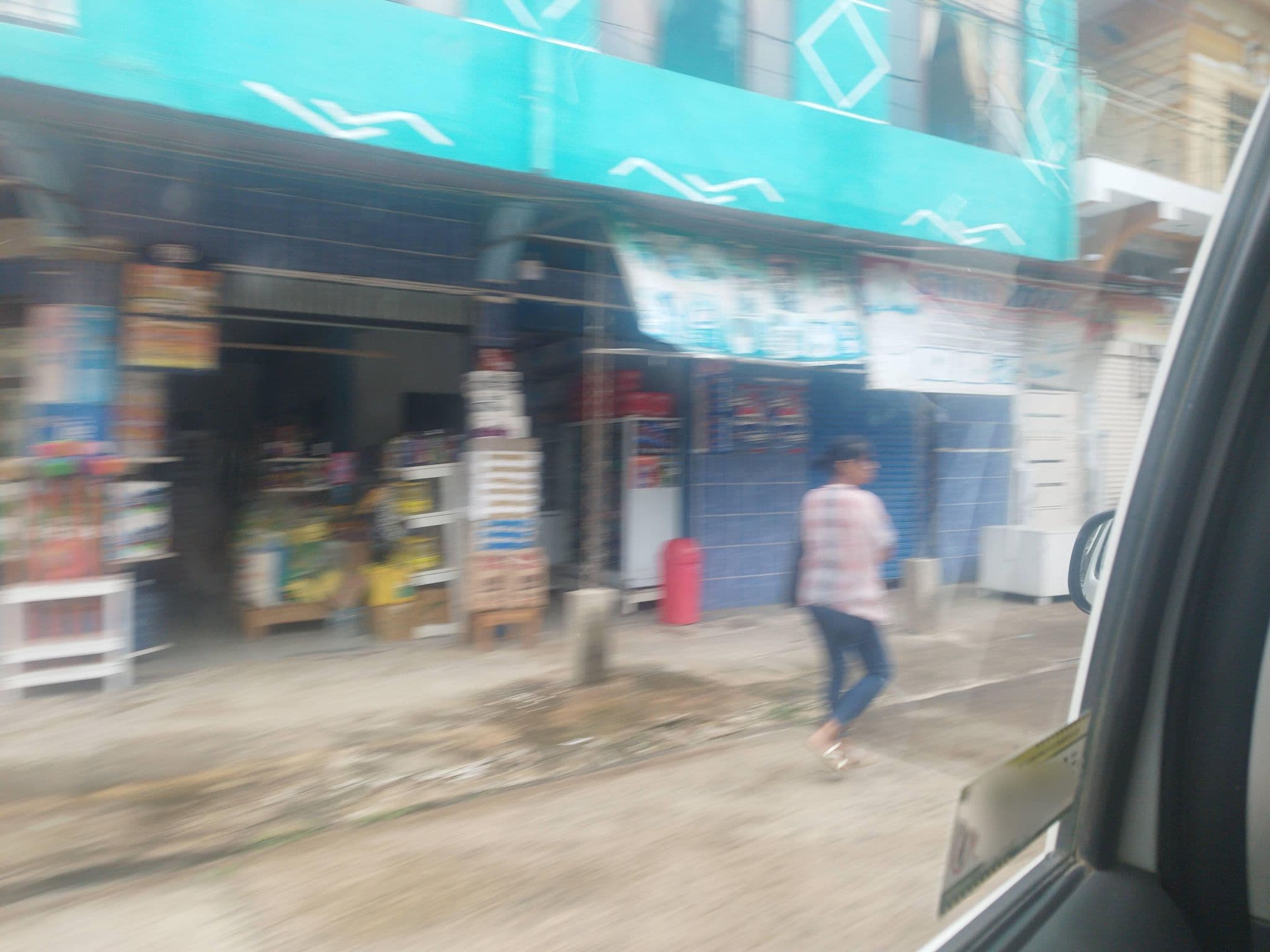 Street view near Hostal Madidi, Rurrenabaque — © rodolfovar (CC BY-SA · Mapillary)